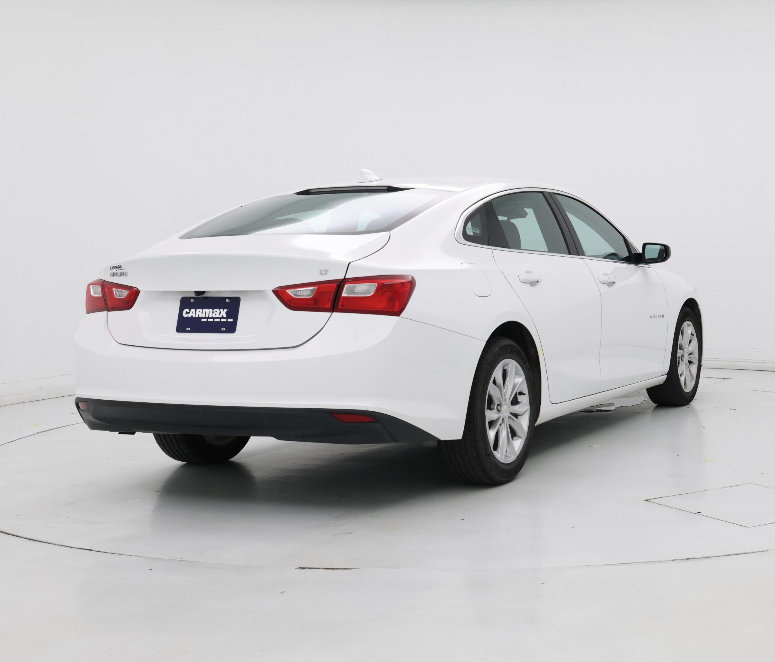 Thumbnail: 2023 Chevrolet Malibu - 8