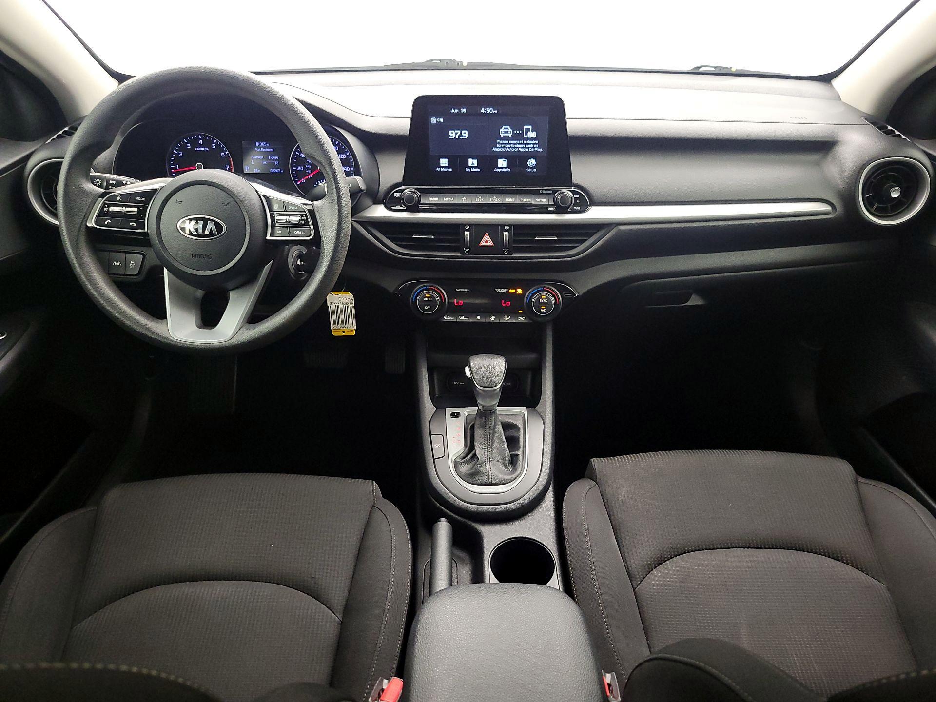 Thumbnail: 2019 Kia Forte - 9