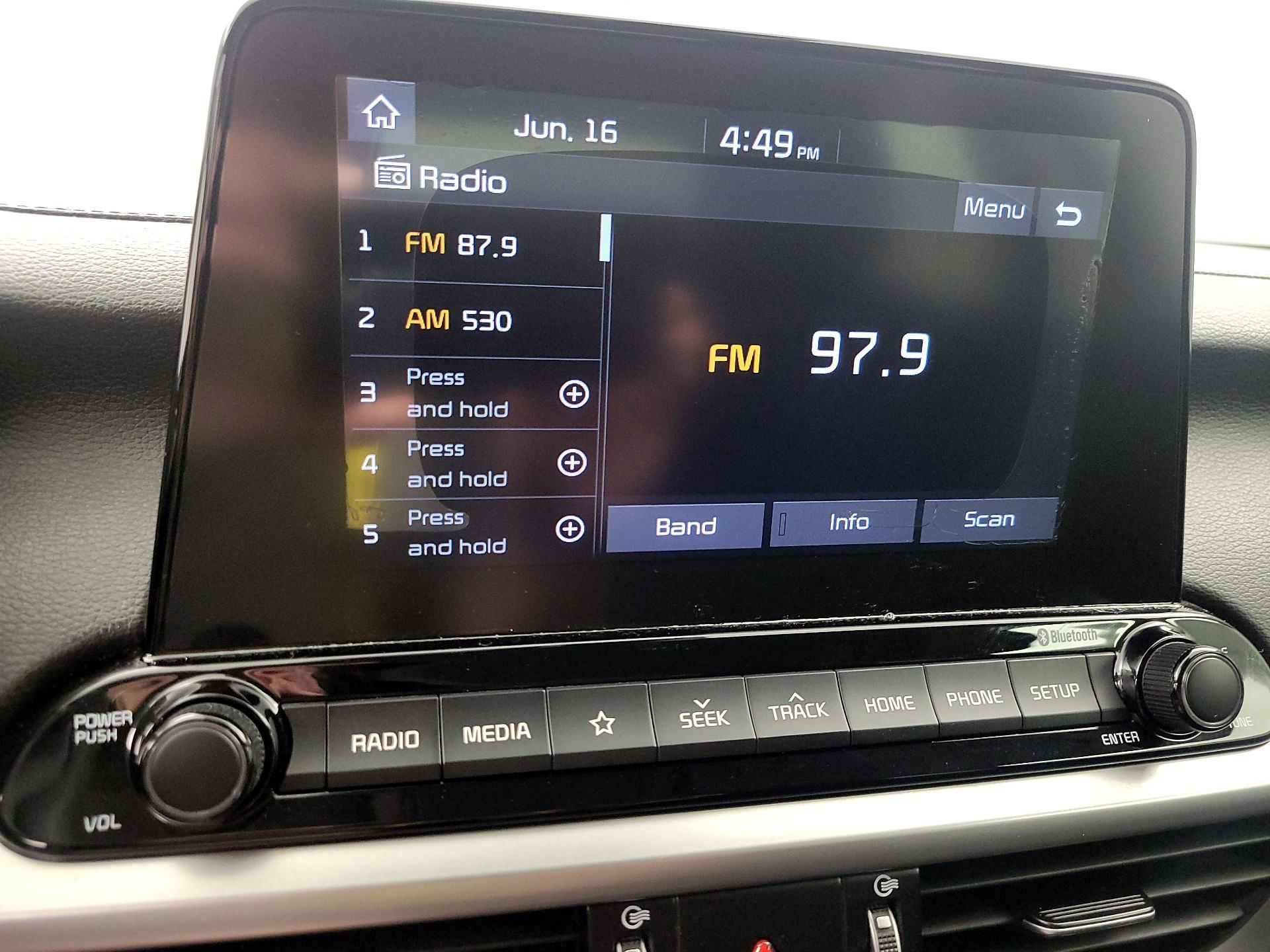 Thumbnail: 2019 Kia Forte - 15