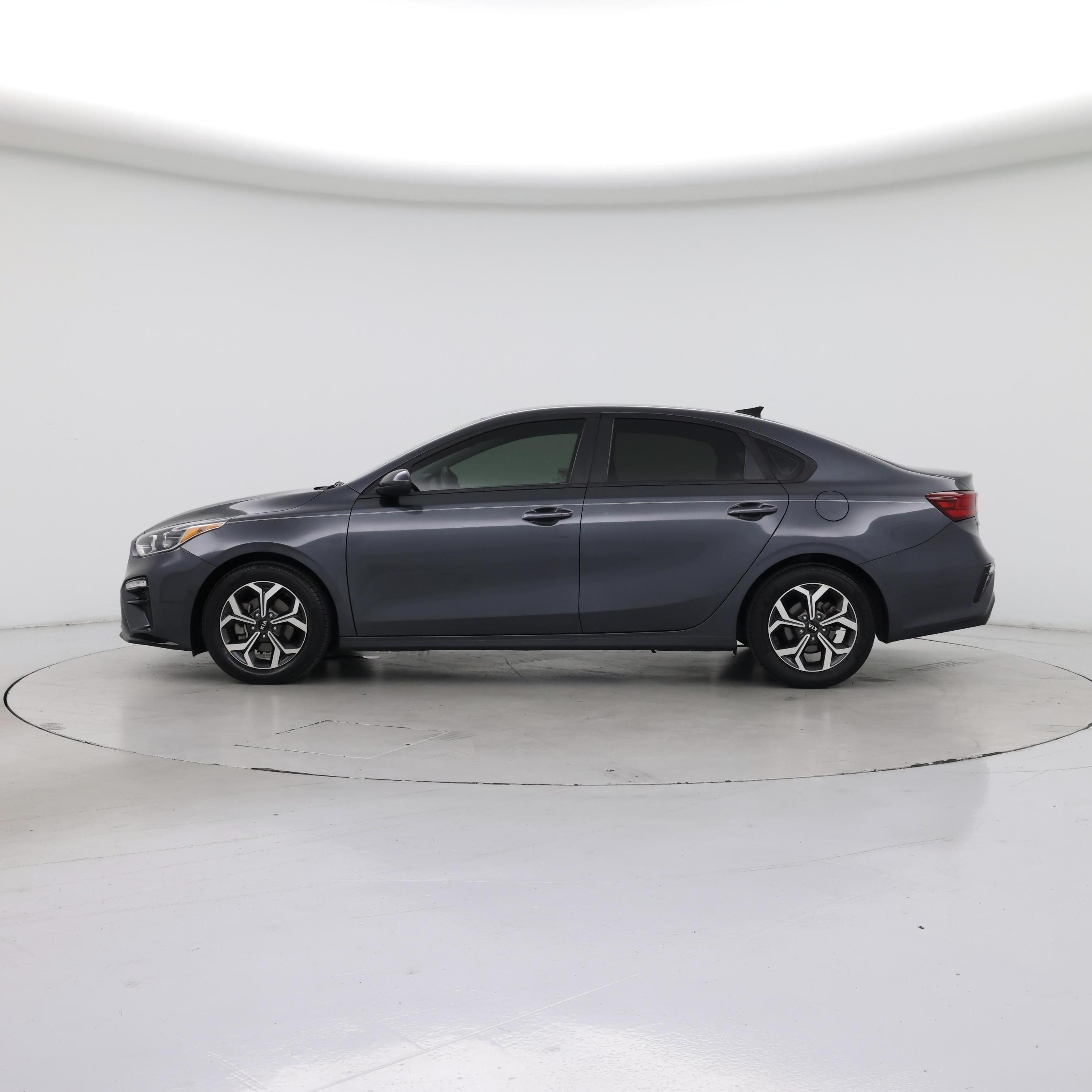 Thumbnail: 2019 Kia Forte - 3