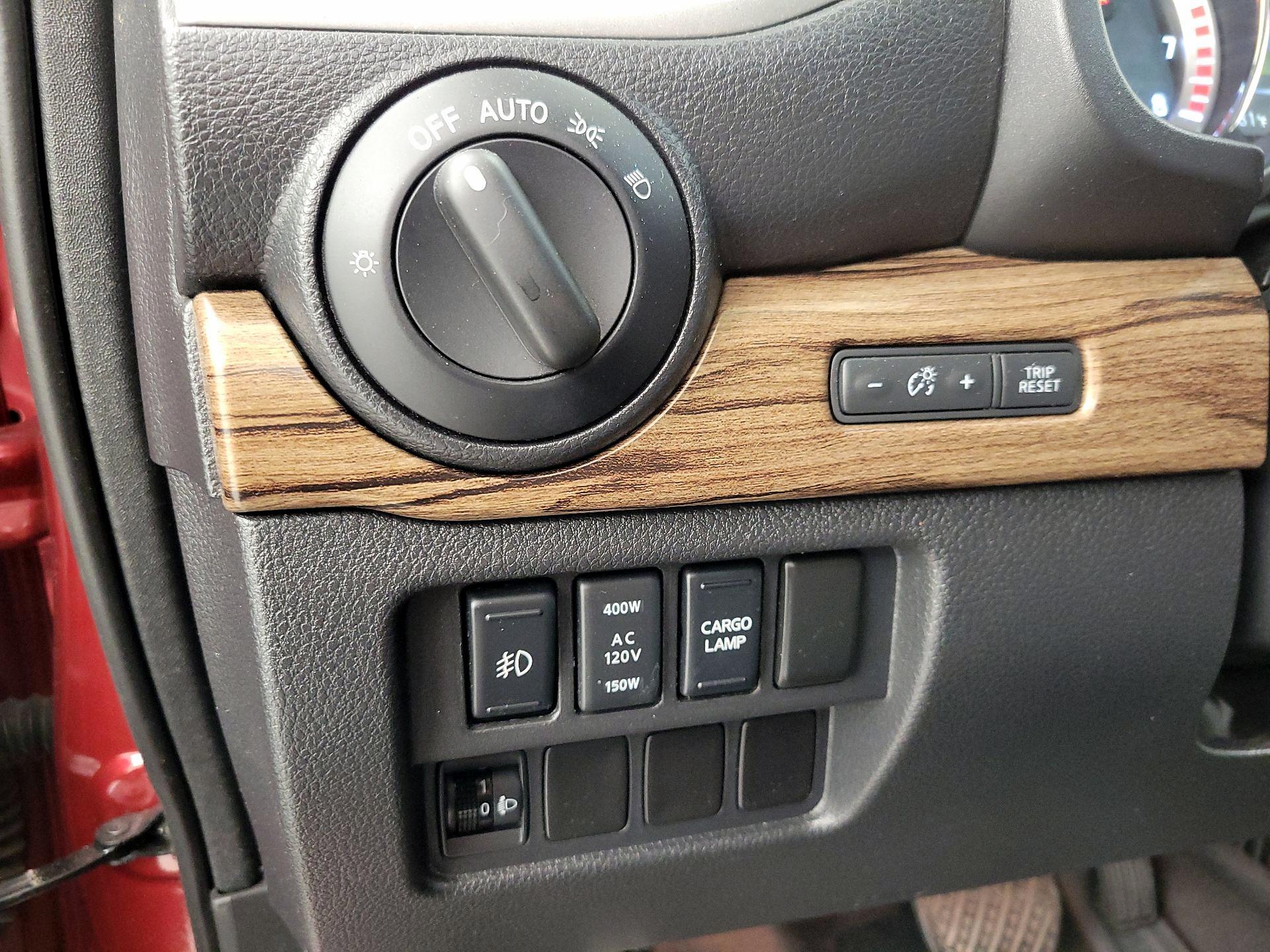 Thumbnail: 2017 Nissan Titan - 13