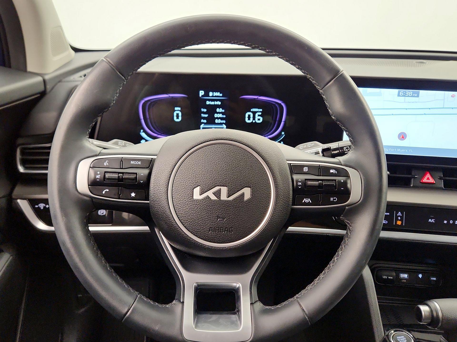 Thumbnail: 2024 Kia Sportage - 10