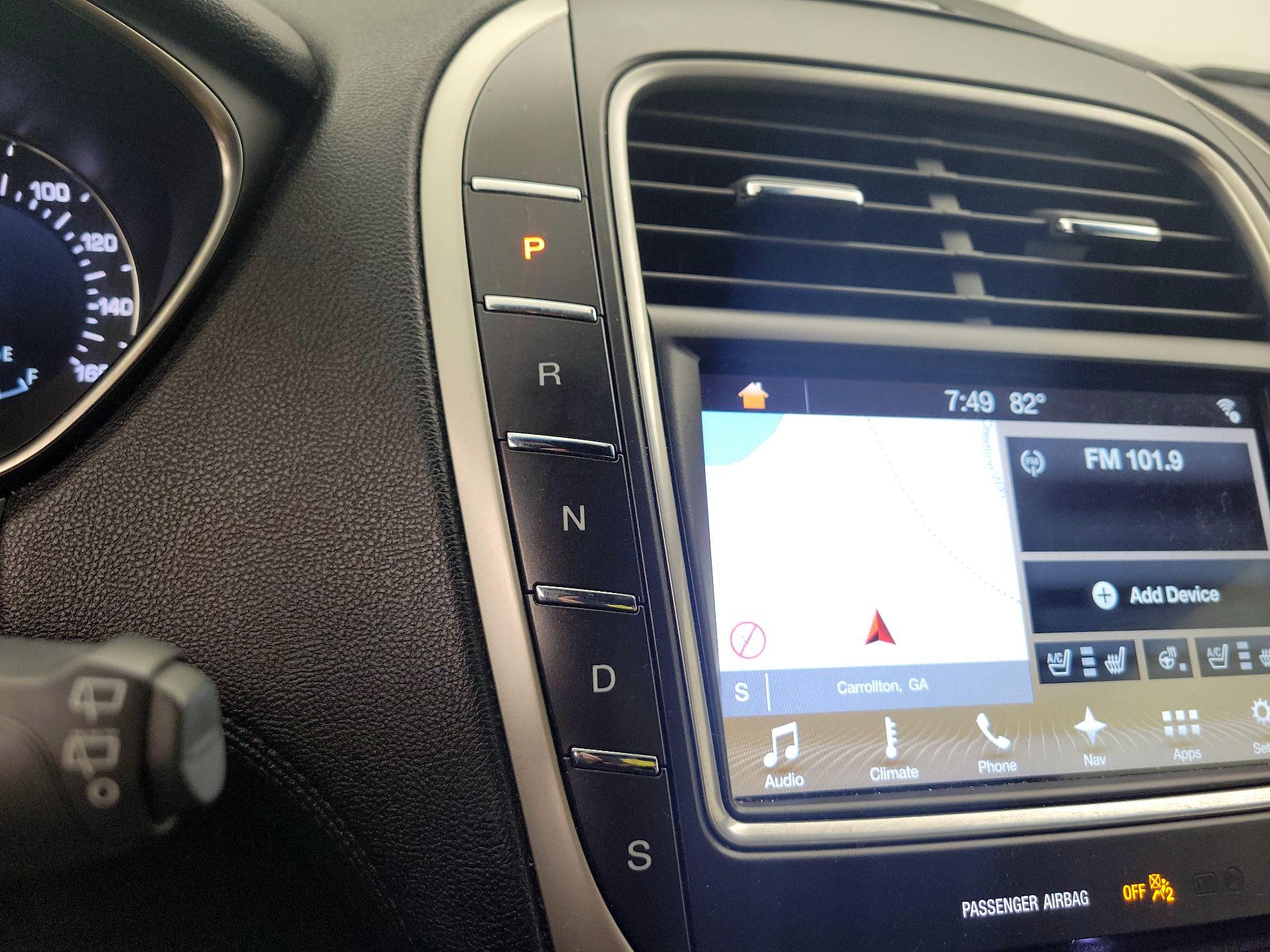 Thumbnail: 2017 Lincoln MKX - 18