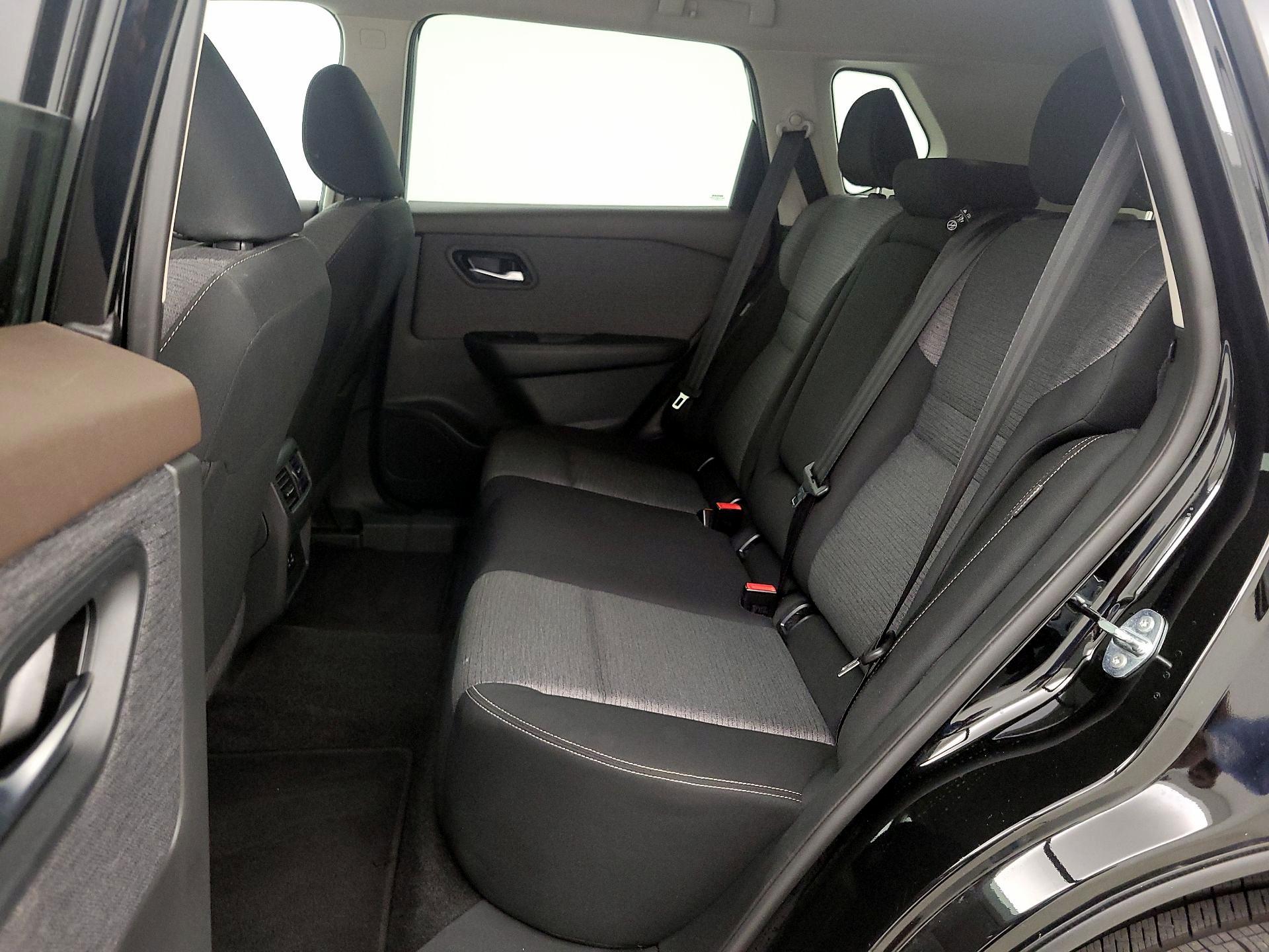 Thumbnail: 2023 Nissan Rogue - 19