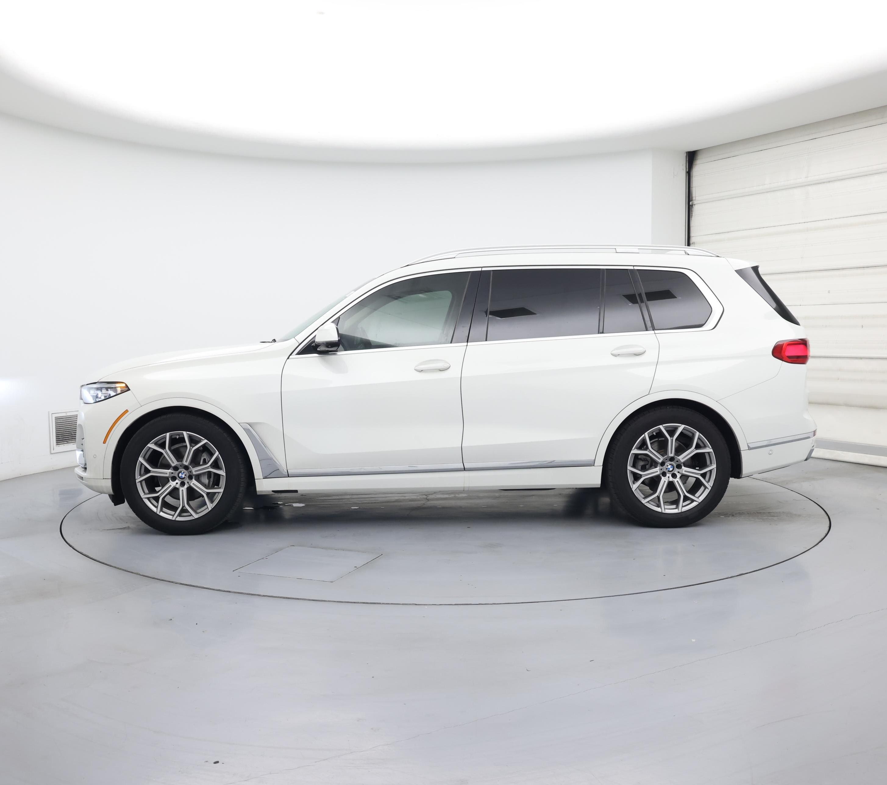 Thumbnail: 2020 BMW X7 - 3