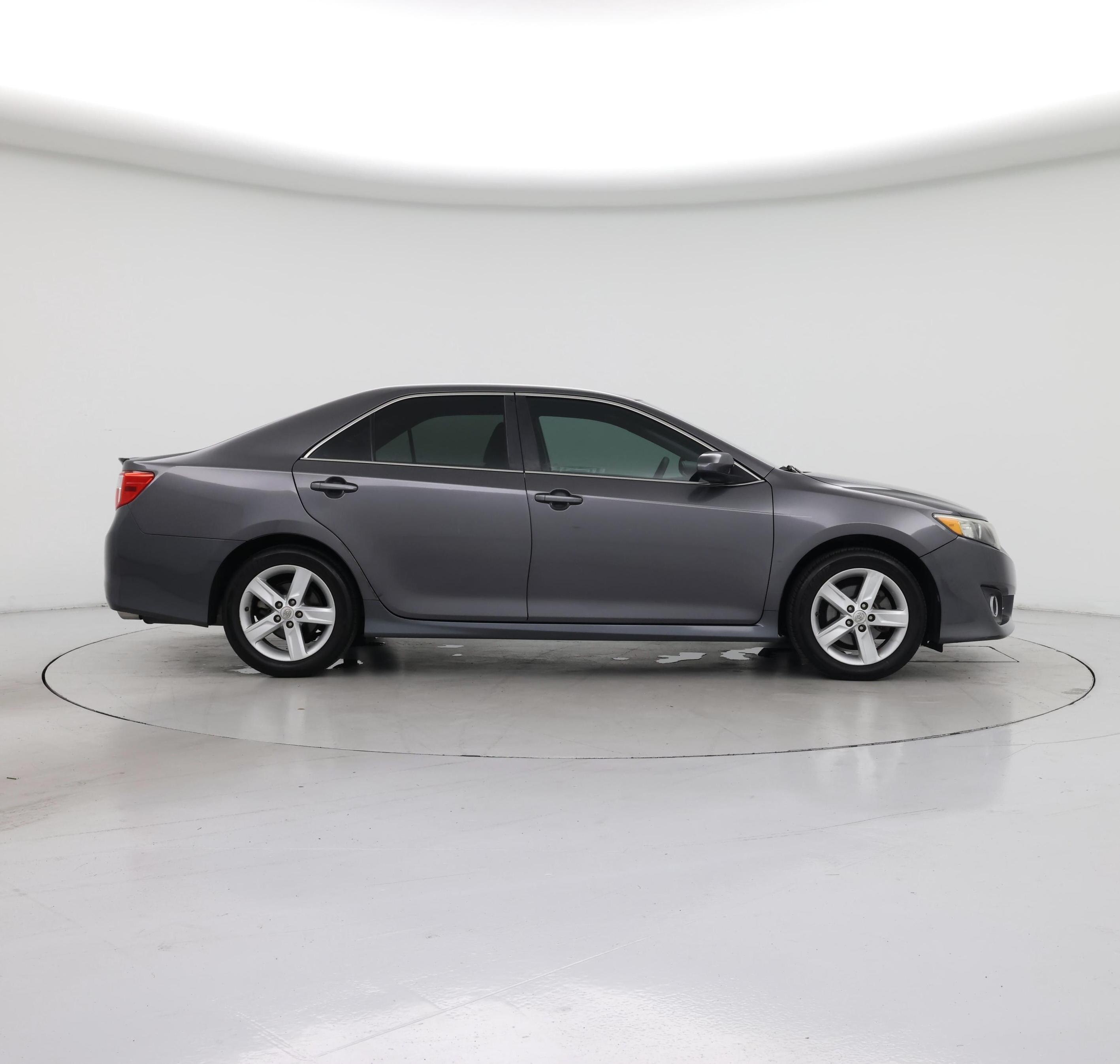 Thumbnail: 2013 Toyota Camry - 7