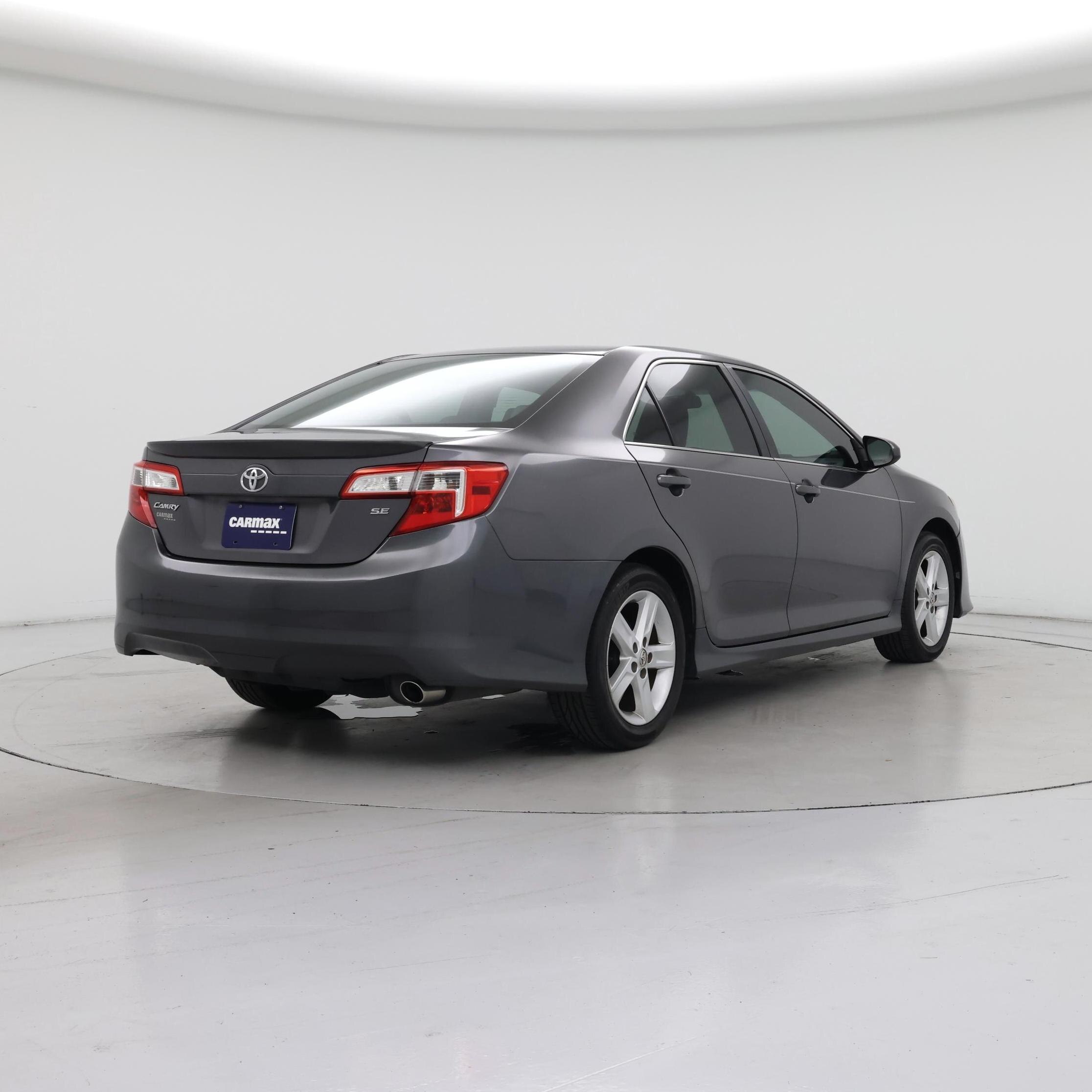 Thumbnail: 2013 Toyota Camry - 8