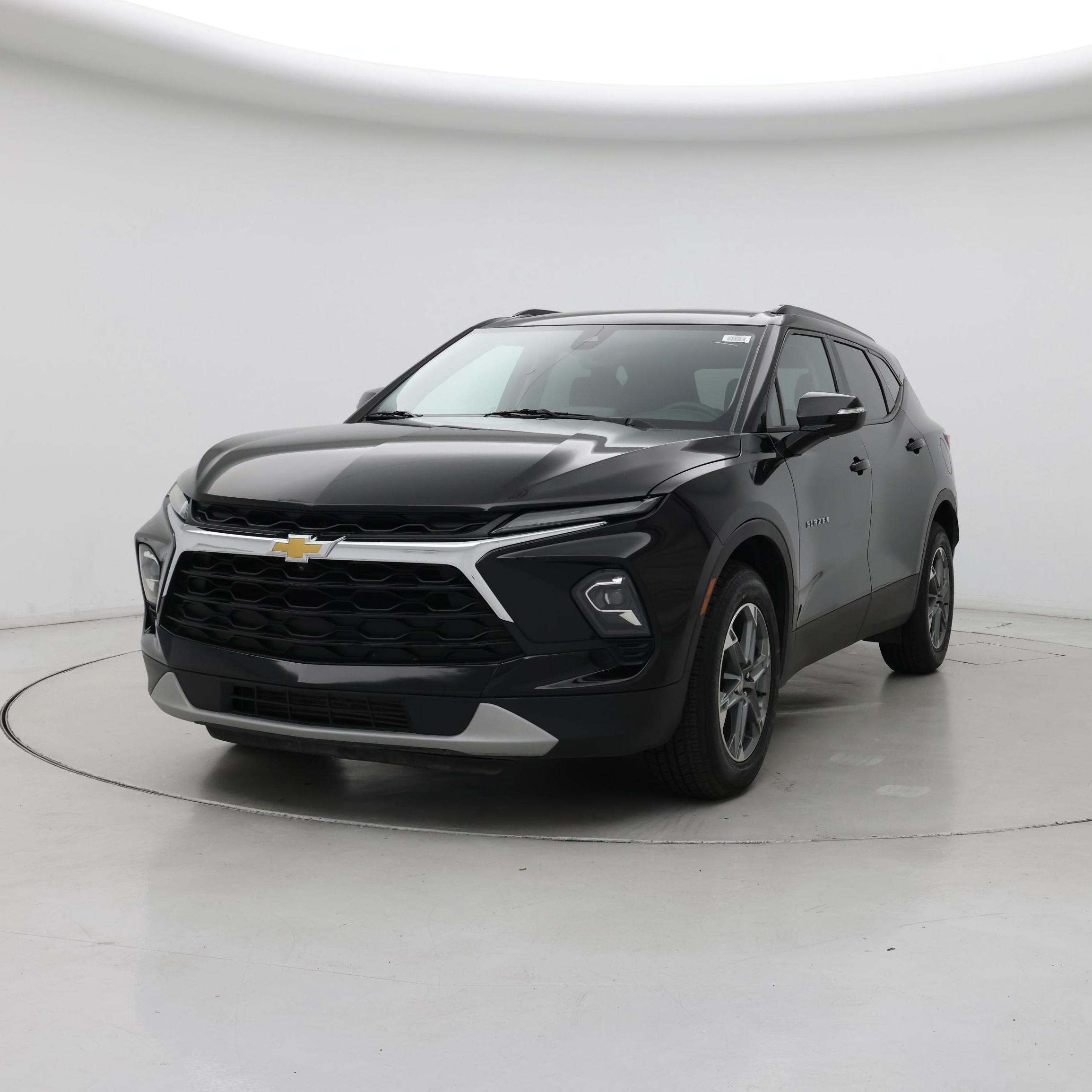 Thumbnail: 2023 Chevrolet Blazer - 4
