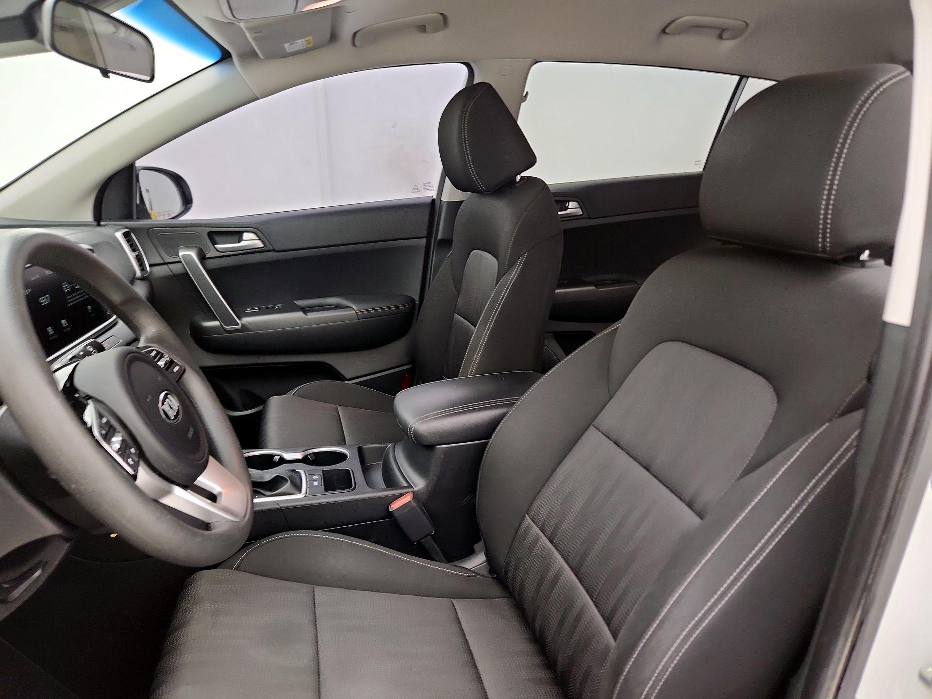 Thumbnail: 2022 Kia Sportage - 11
