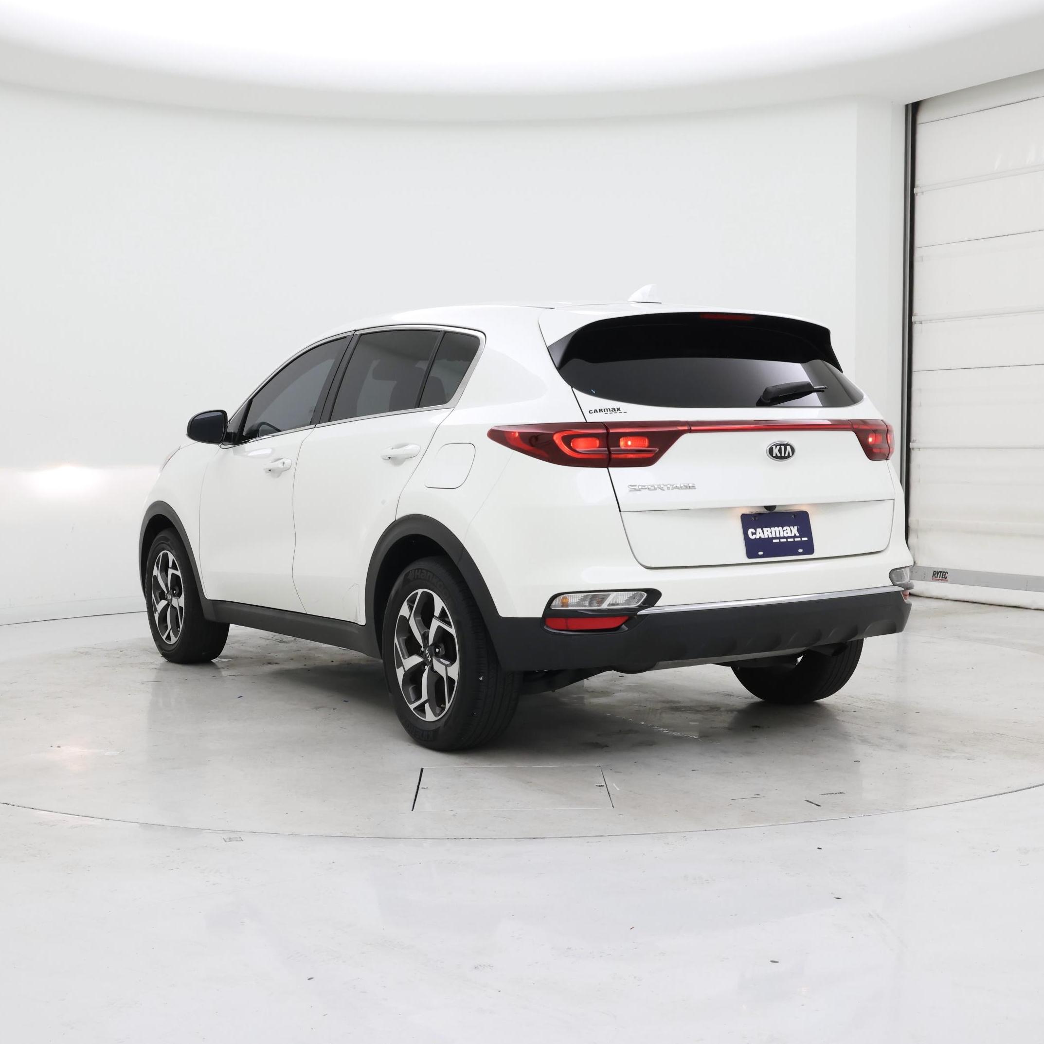 Thumbnail: 2022 Kia Sportage - 2