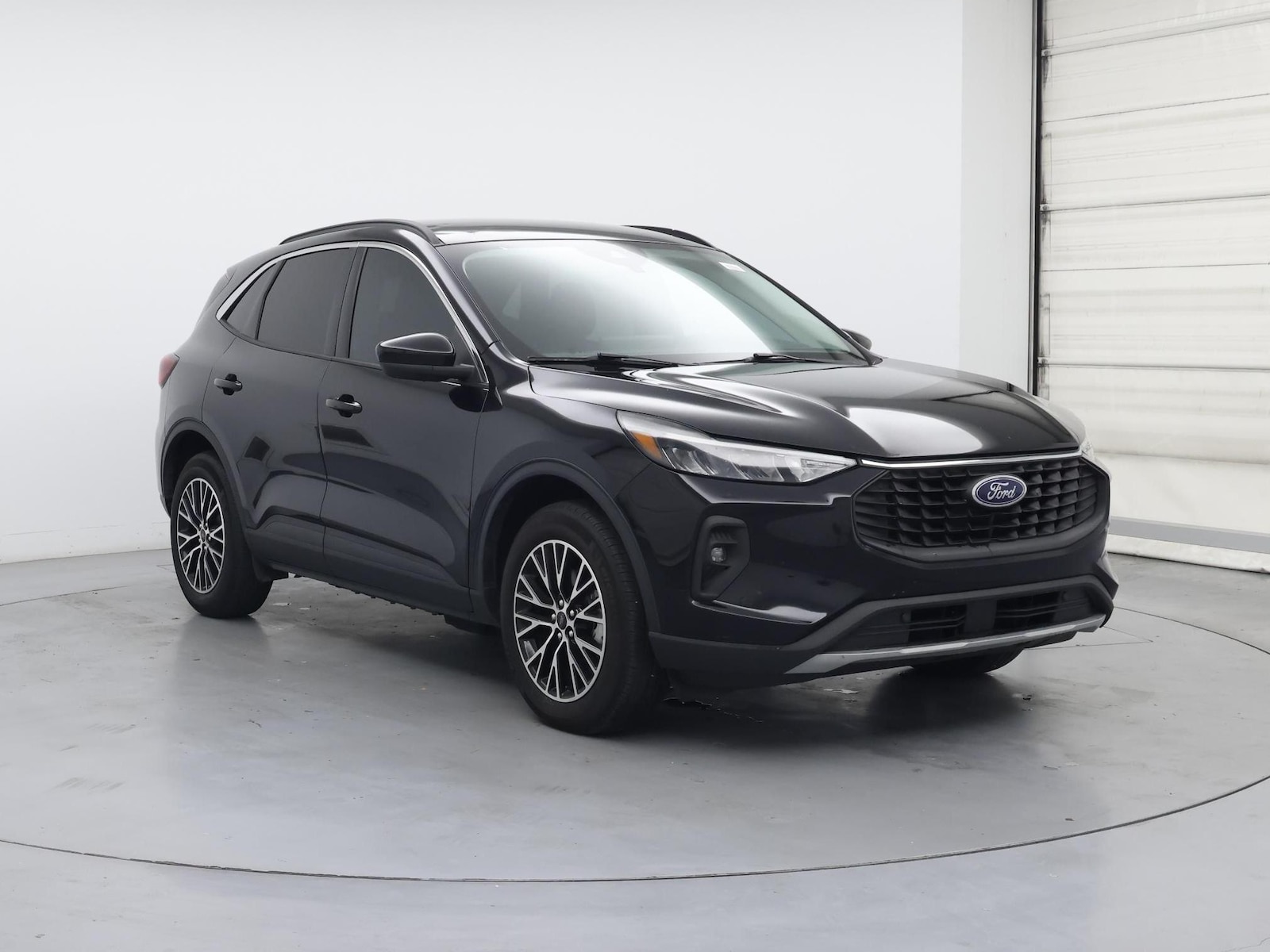 Image 2 of 2023 Ford Escape Plug In Hybrid