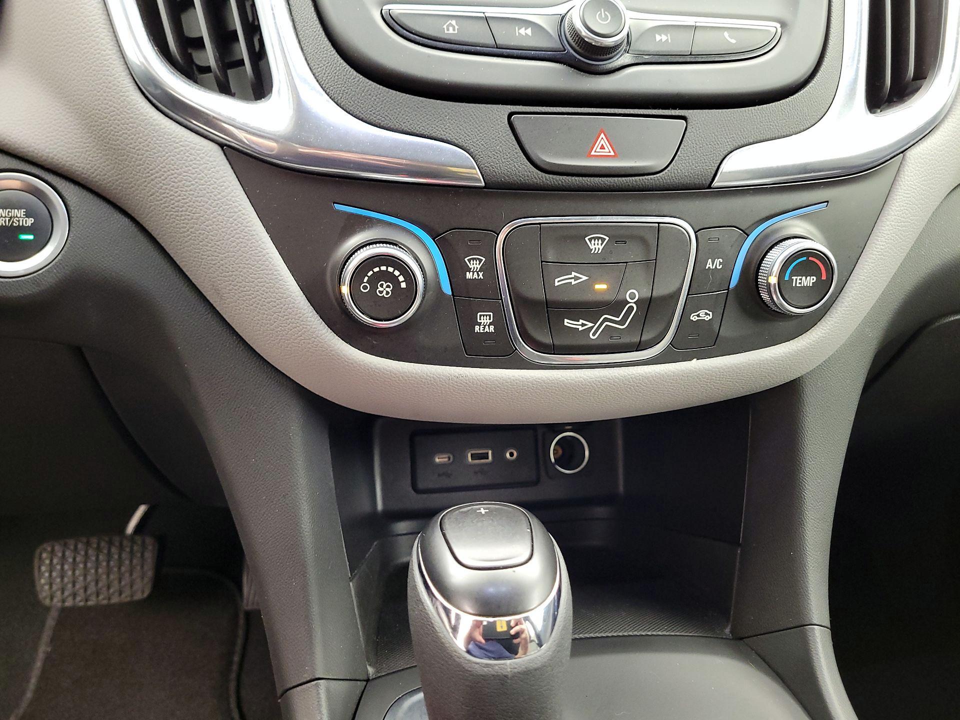 Thumbnail: 2021 Chevrolet Equinox - 14