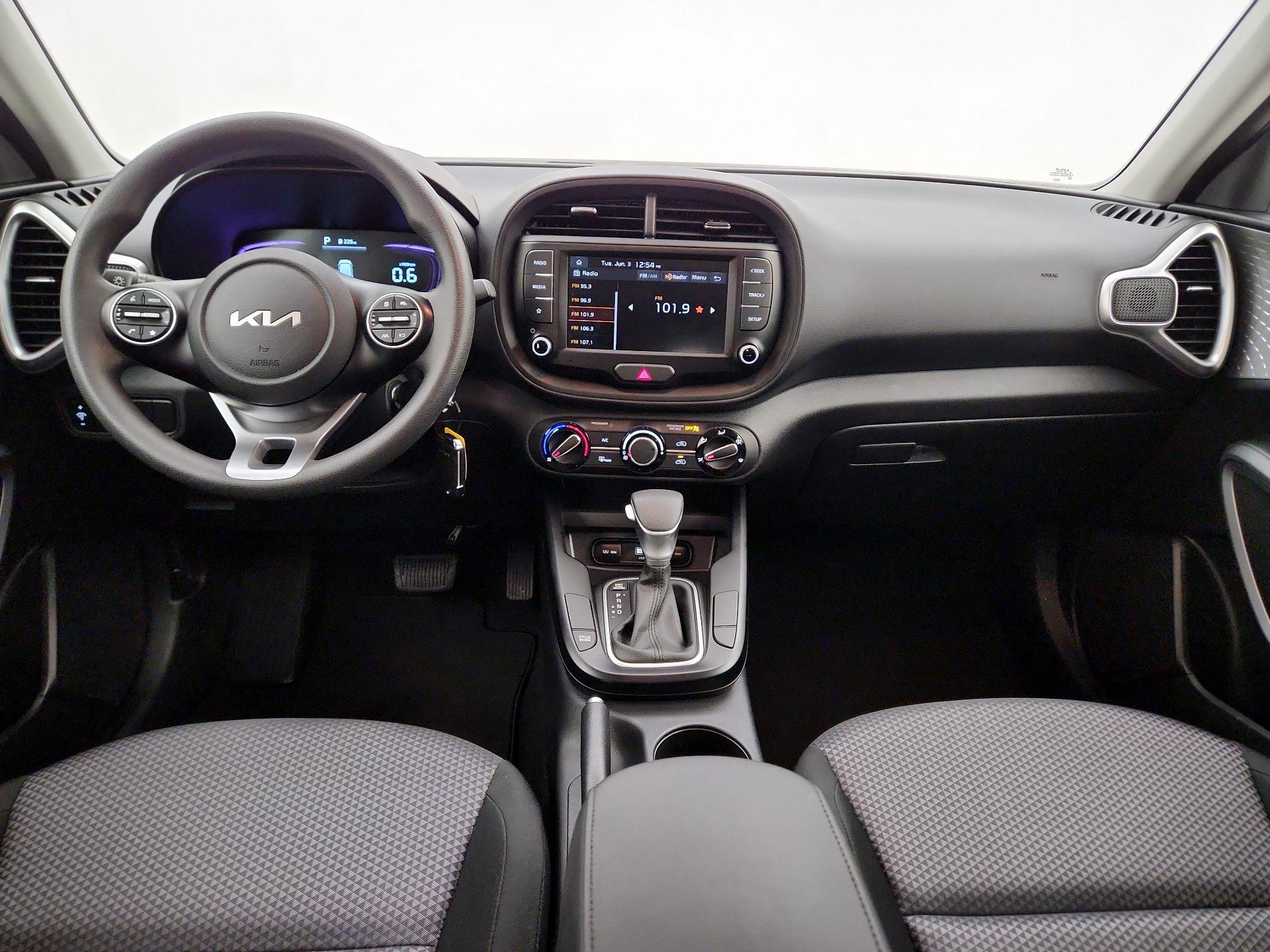 Thumbnail: 2024 Kia Soul - 9