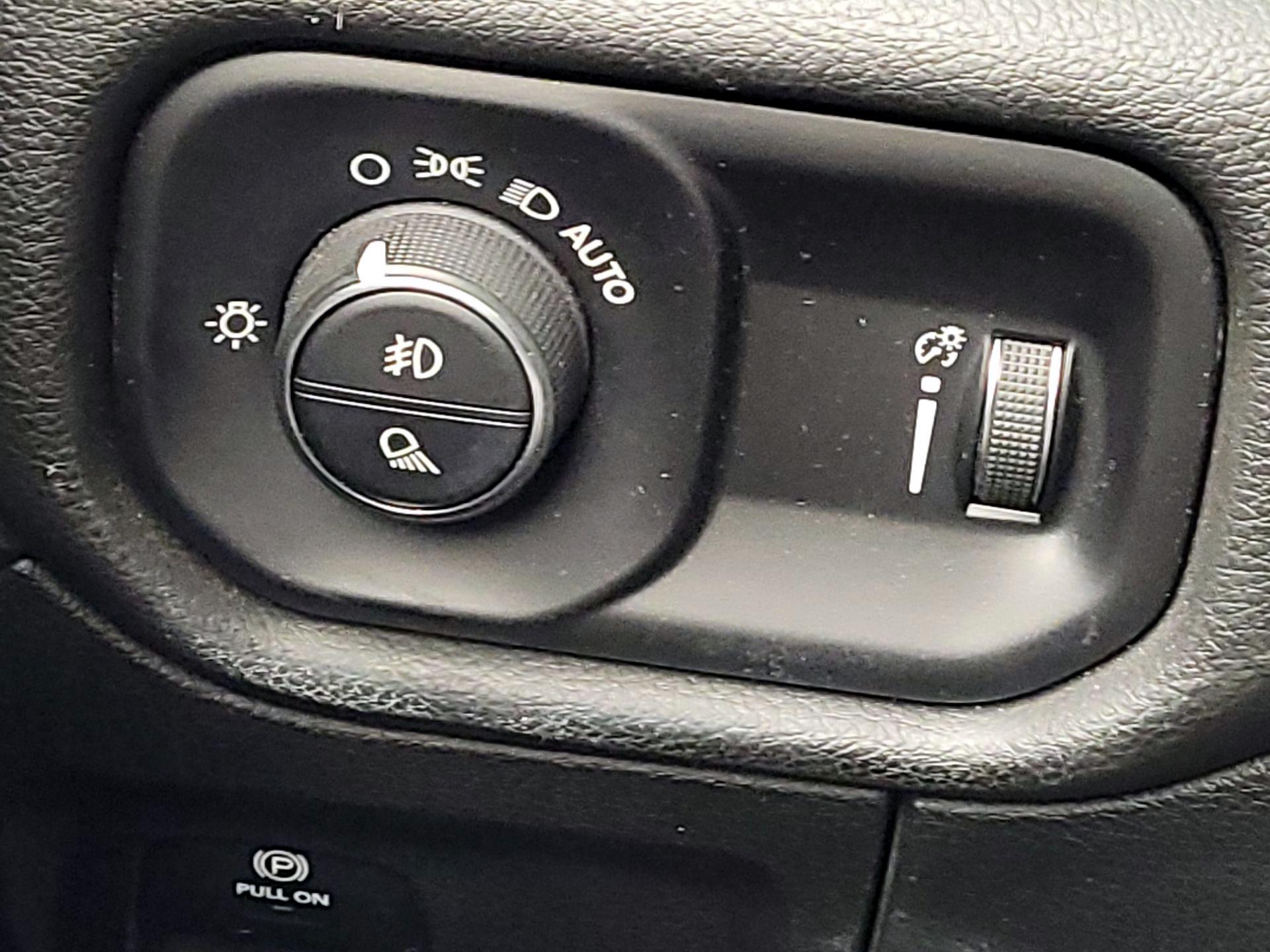 Thumbnail: 2023 RAM 1500 - 13
