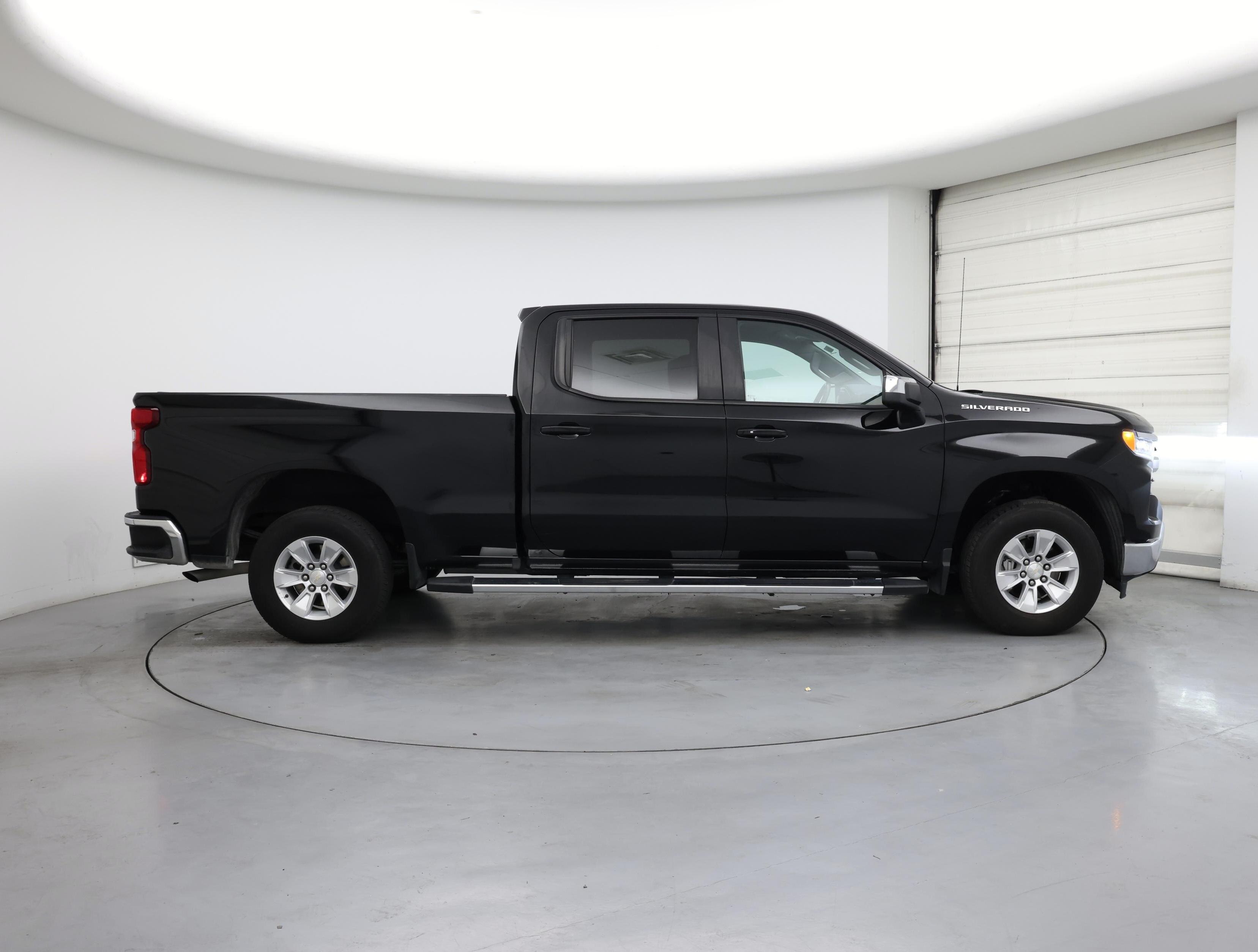 Thumbnail: 2024 Chevrolet Silverado 1500 - 7