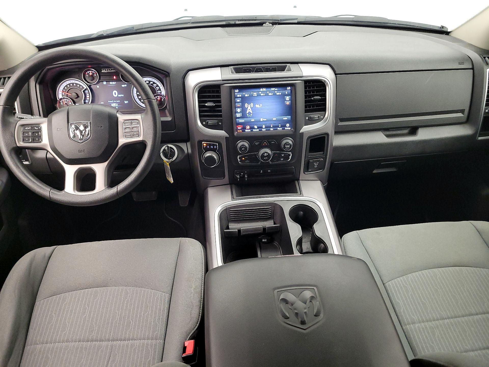 Thumbnail: 2023 RAM 1500 Classic - 9