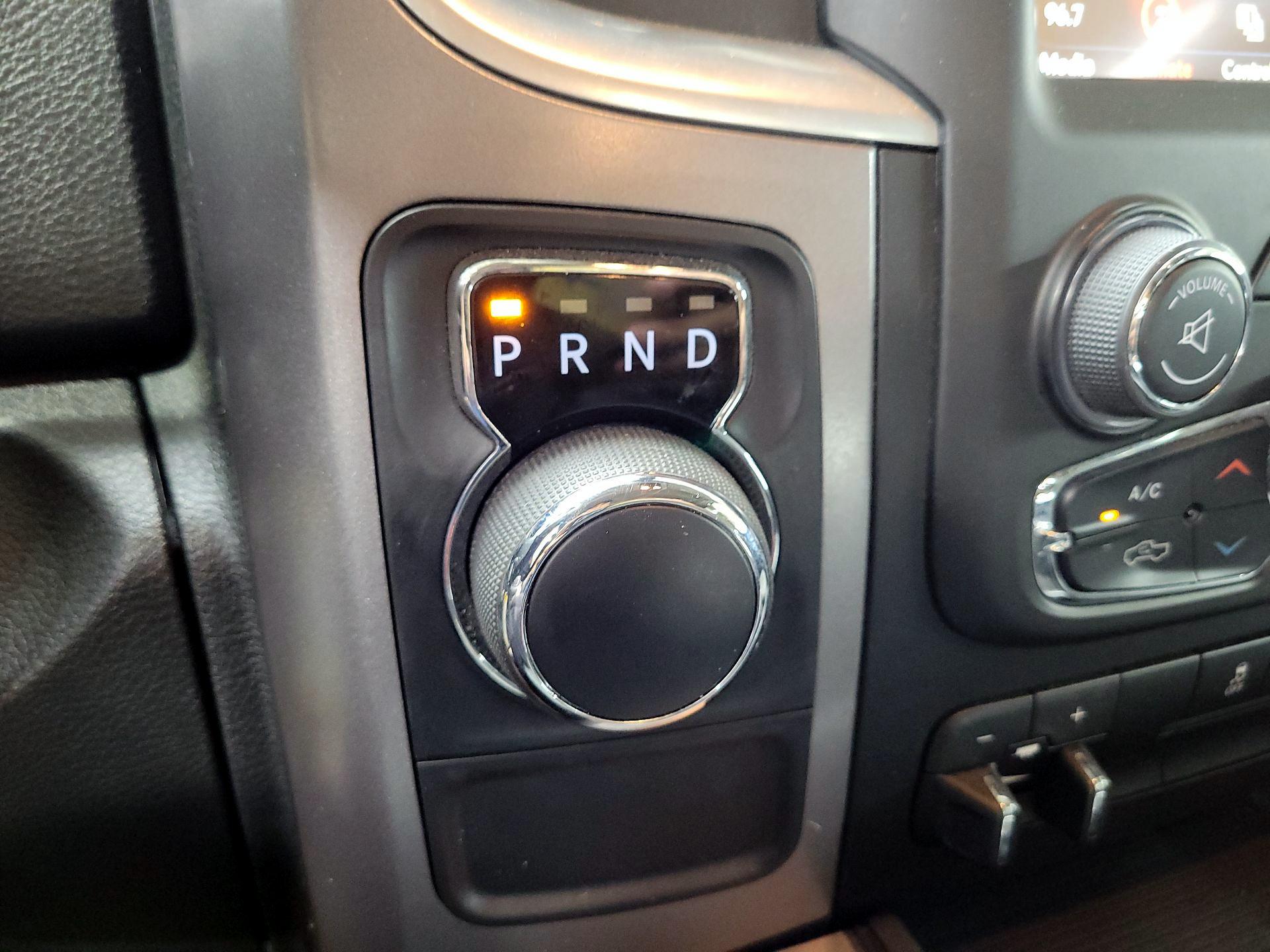 Thumbnail: 2023 RAM 1500 Classic - 15