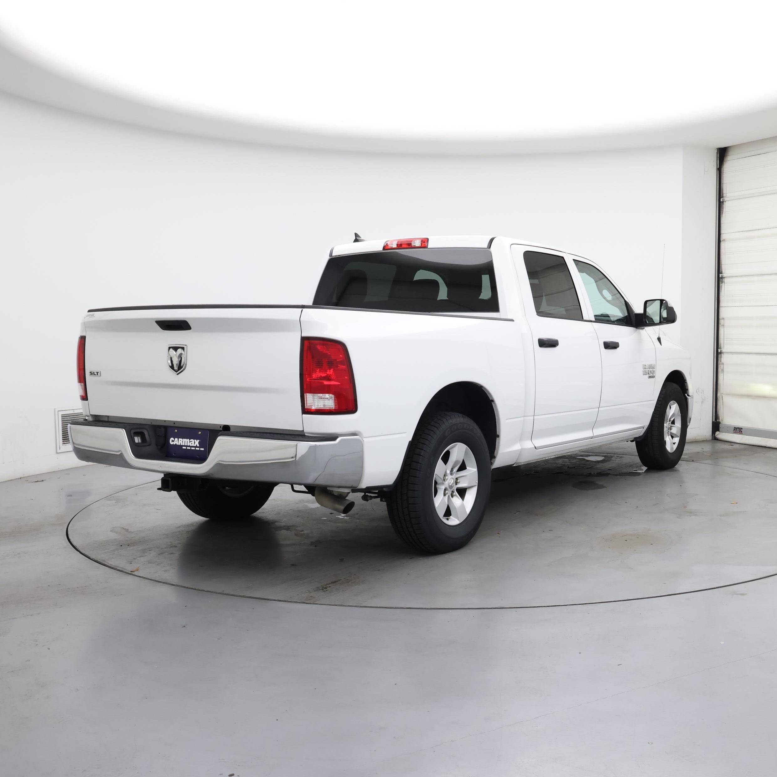 Thumbnail: 2023 RAM 1500 Classic - 8