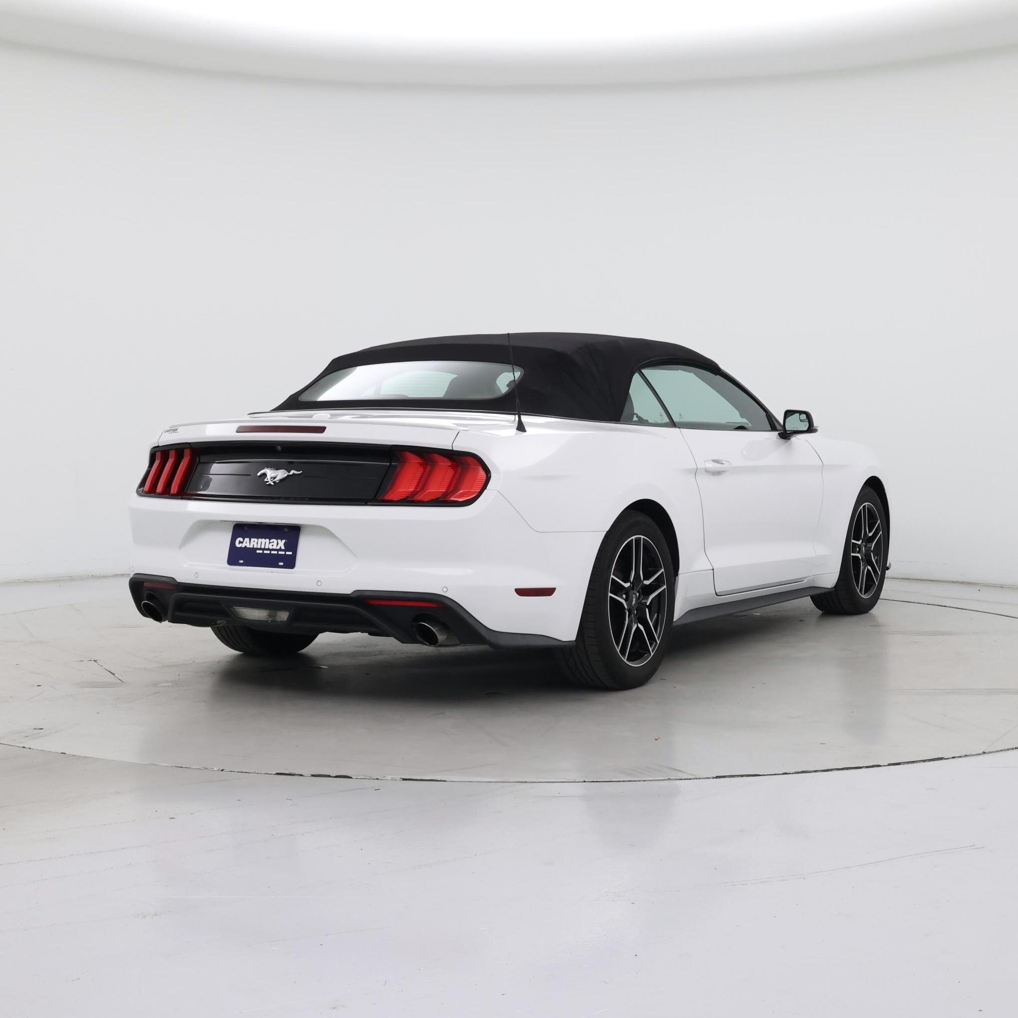 Thumbnail: 2019 Ford Mustang - 8