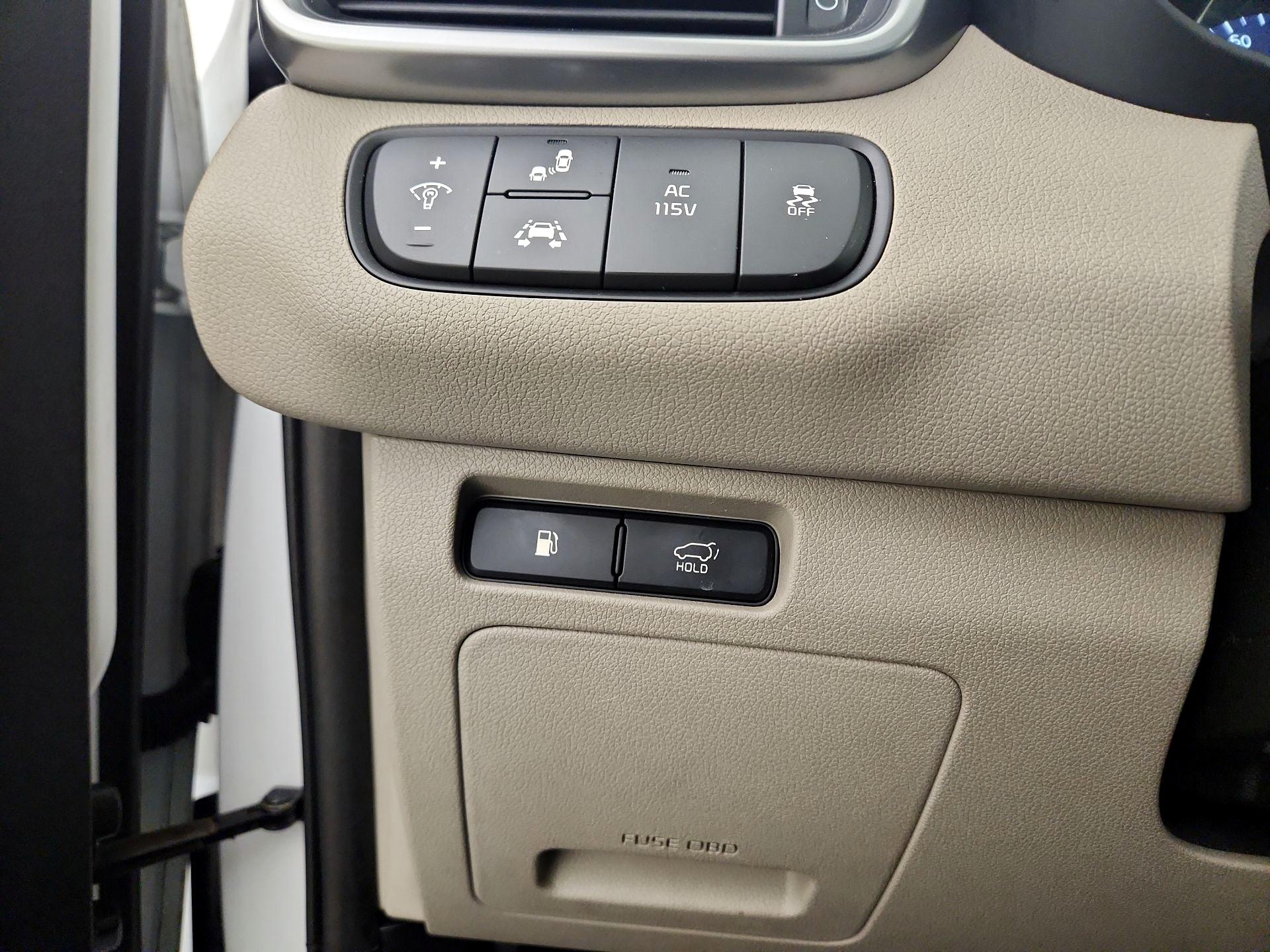 Thumbnail: 2019 Kia Sorento - 13