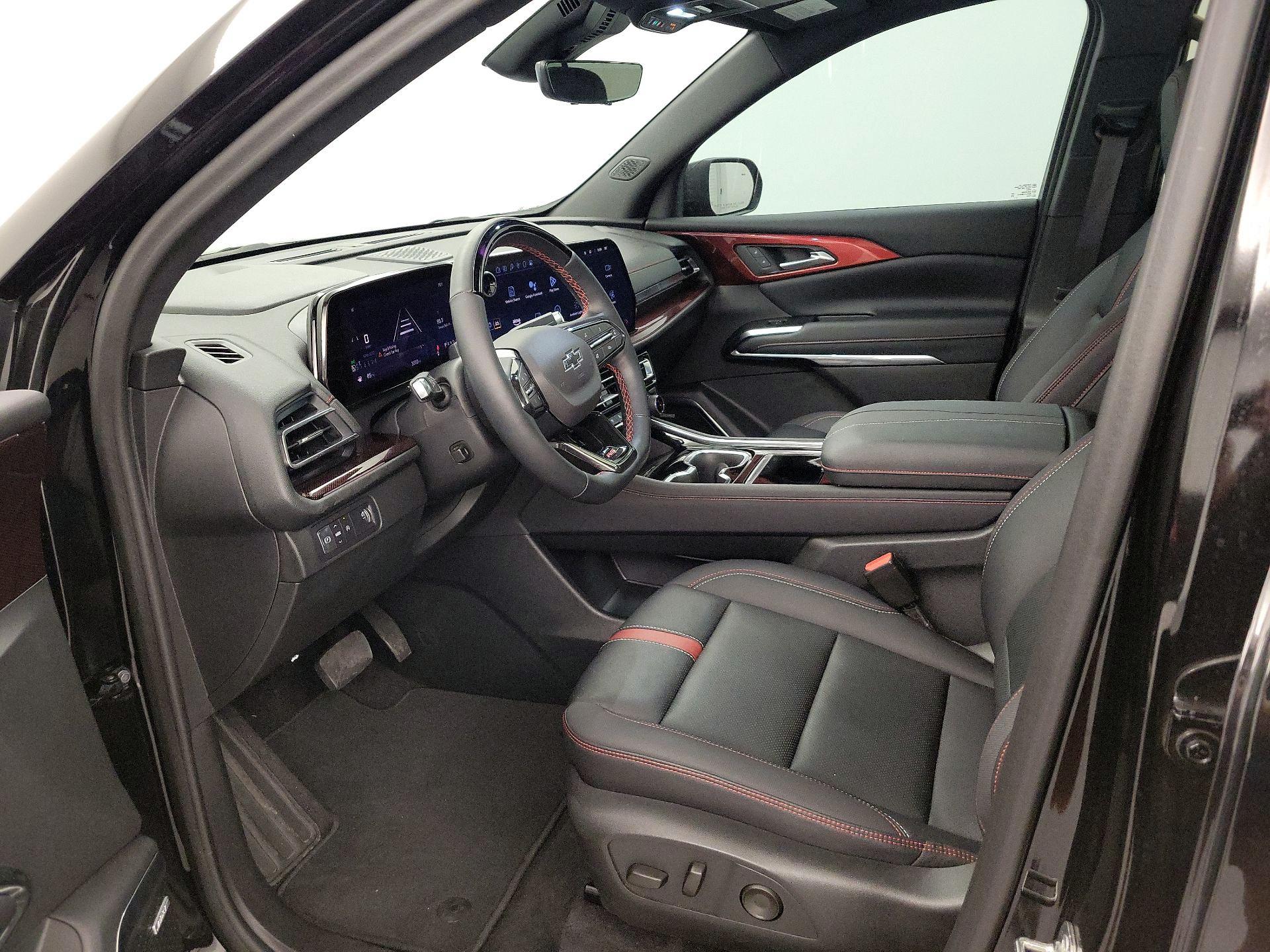 Thumbnail: 2024 Chevrolet Traverse - 11