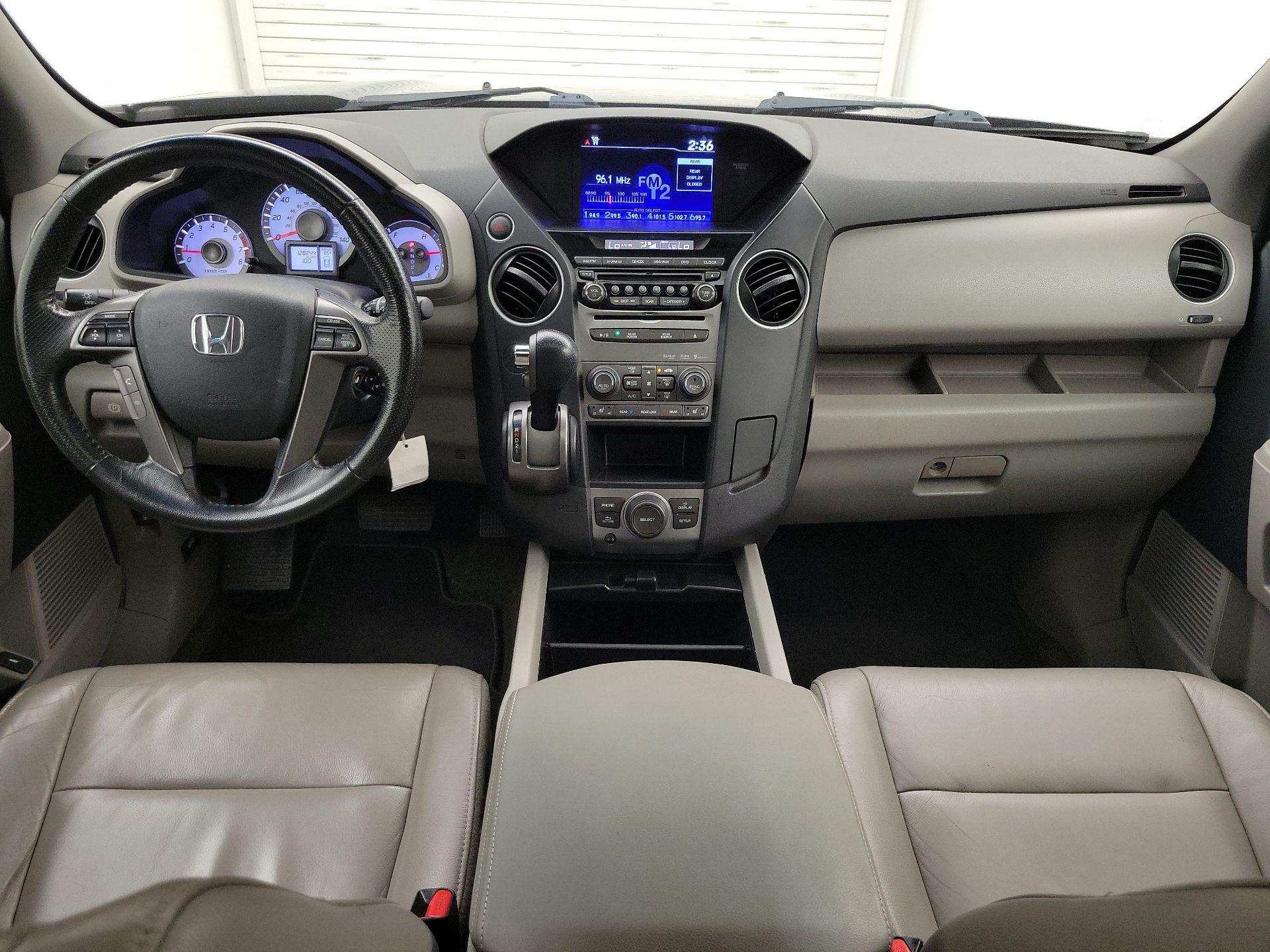 Thumbnail: 2015 Honda Pilot - 9