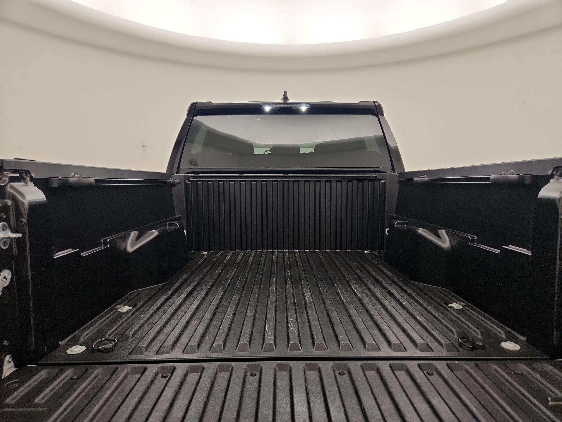 Thumbnail: 2024 Toyota Tacoma - 20