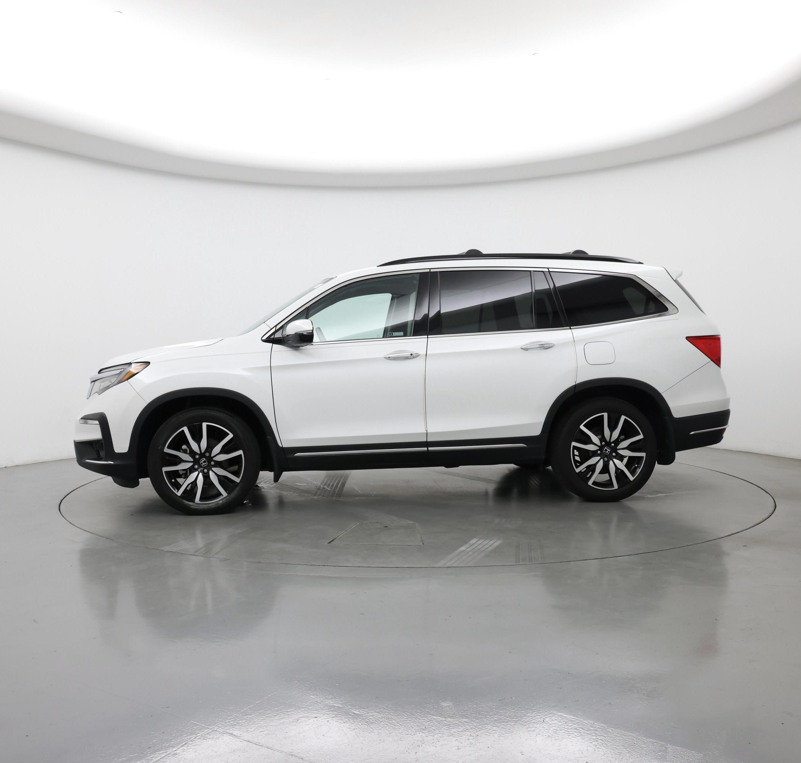 Thumbnail: 2021 Honda Pilot - 3