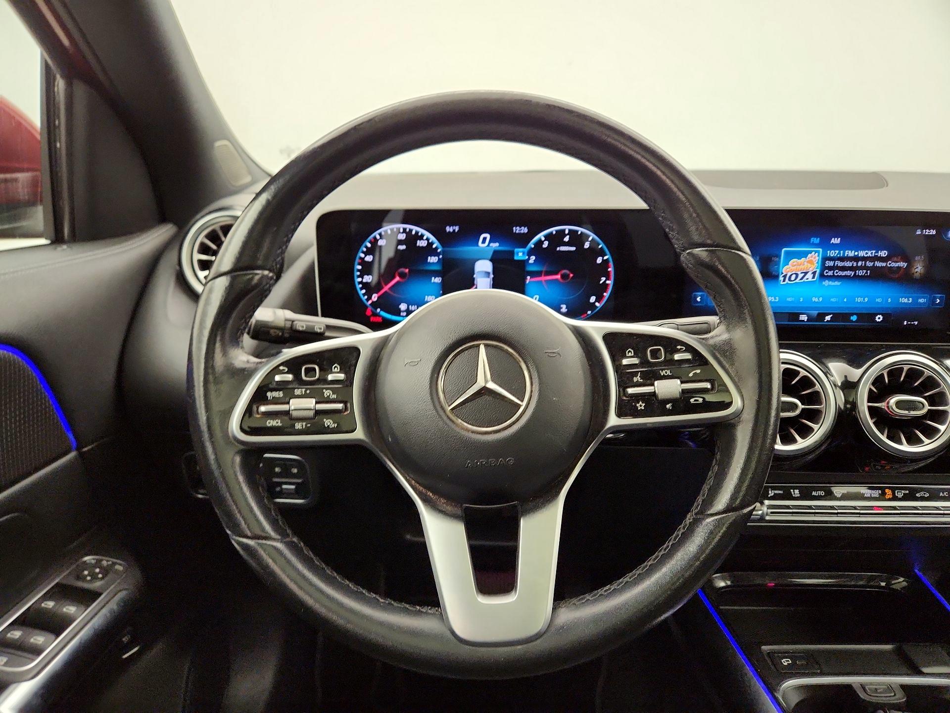 Thumbnail: 2021 Mercedes-Benz GLA - 10