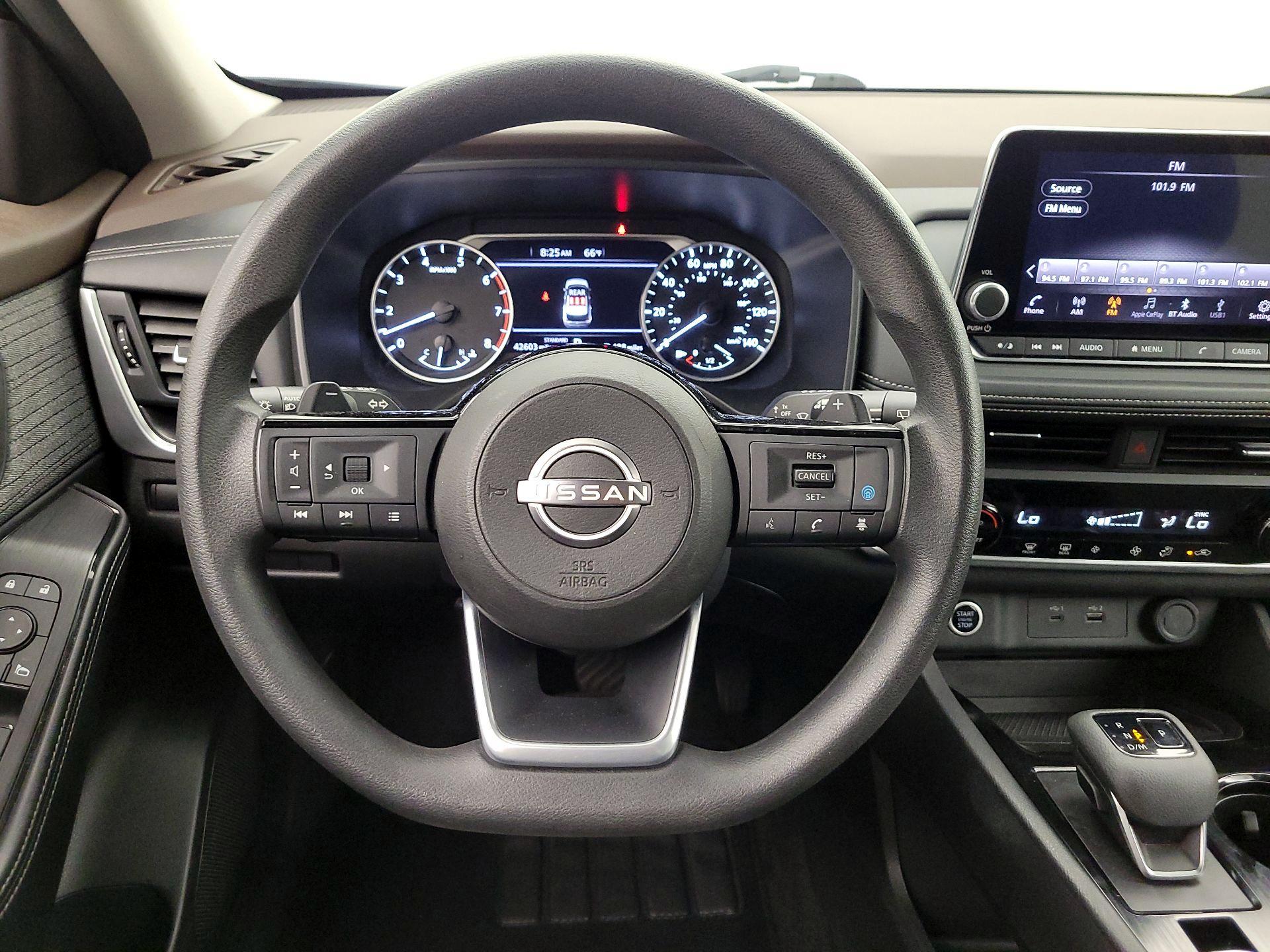 Thumbnail: 2023 Nissan Rogue - 10