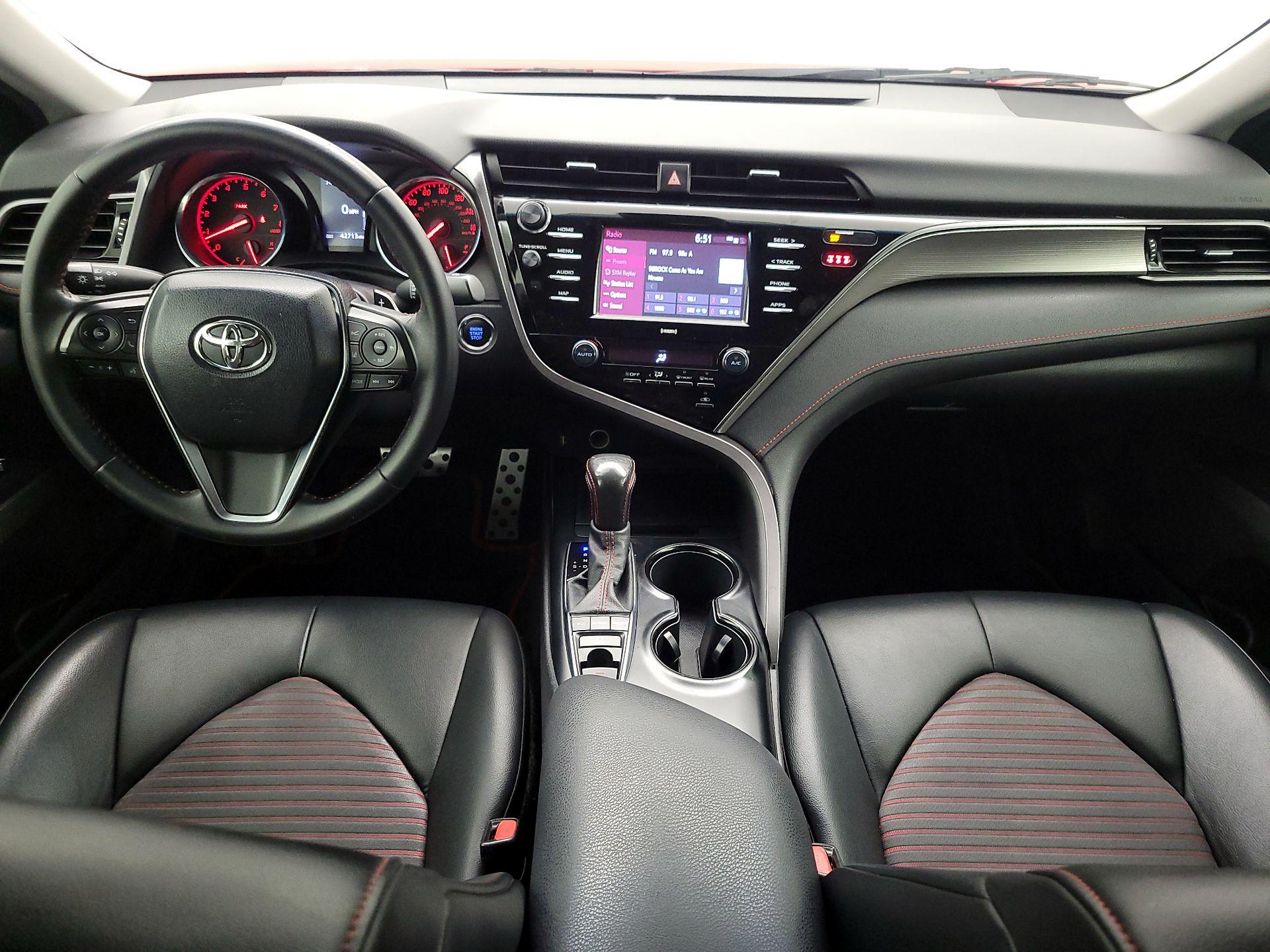 Thumbnail: 2020 Toyota Camry - 9