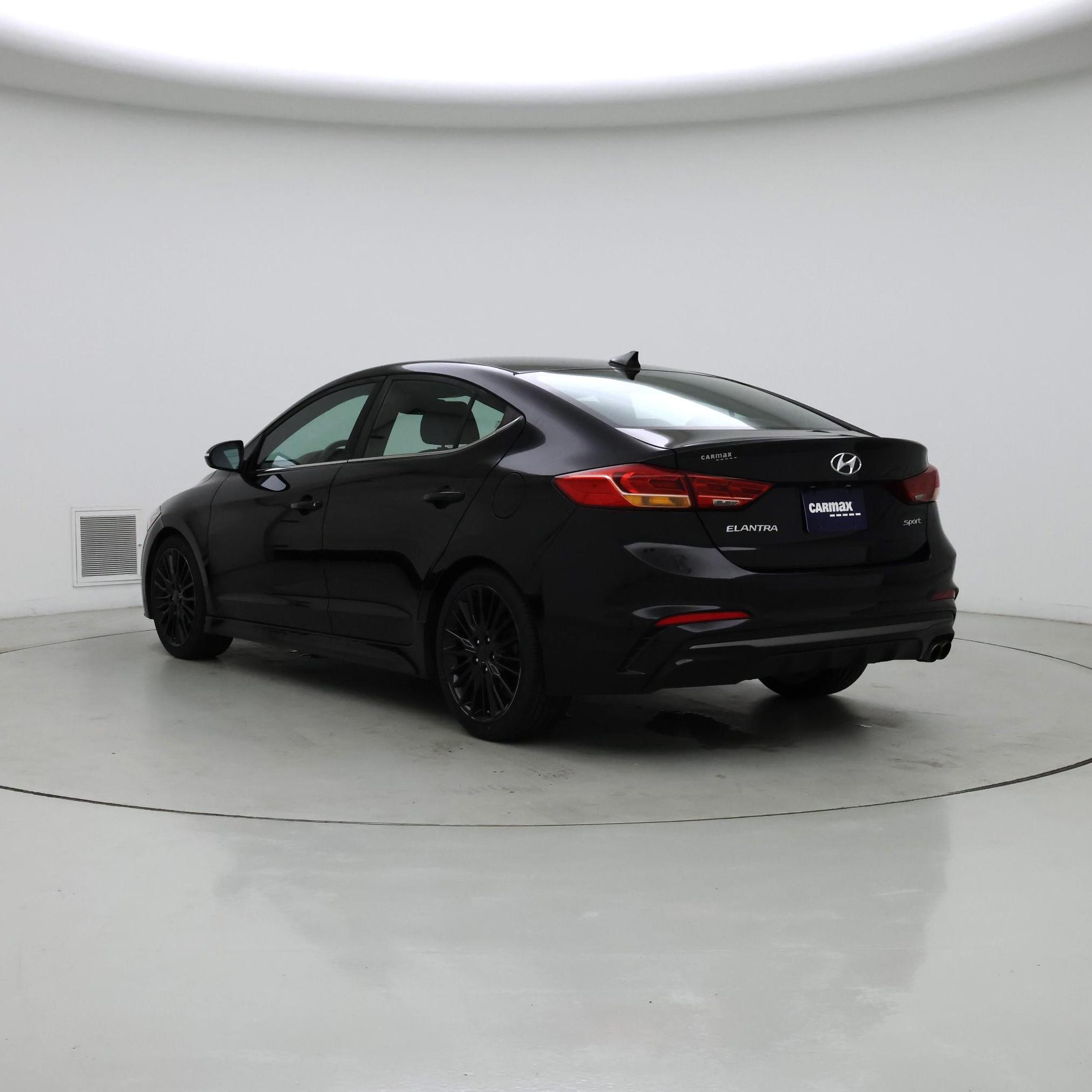 Thumbnail: 2018 Hyundai Elantra - 2