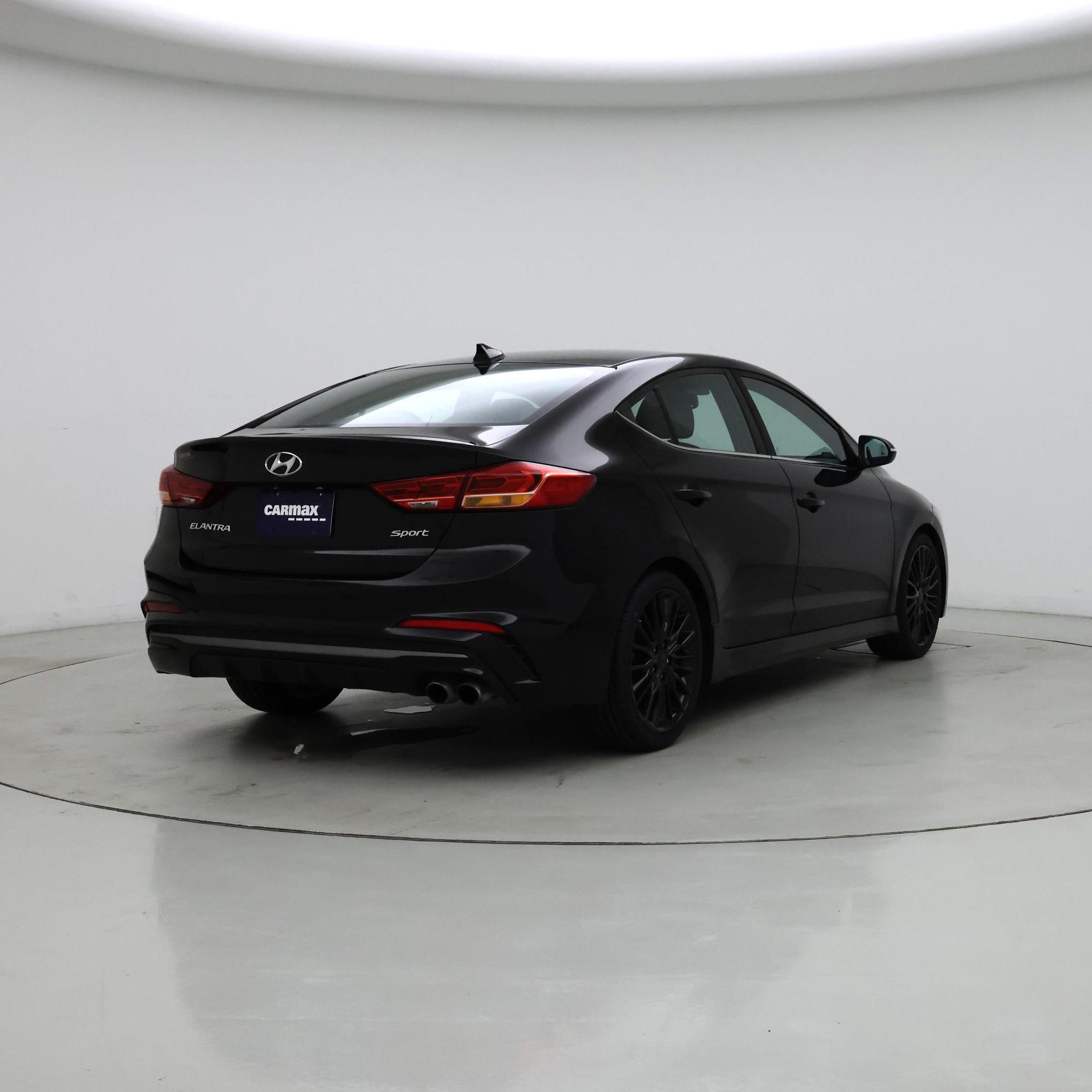 Thumbnail: 2018 Hyundai Elantra - 8