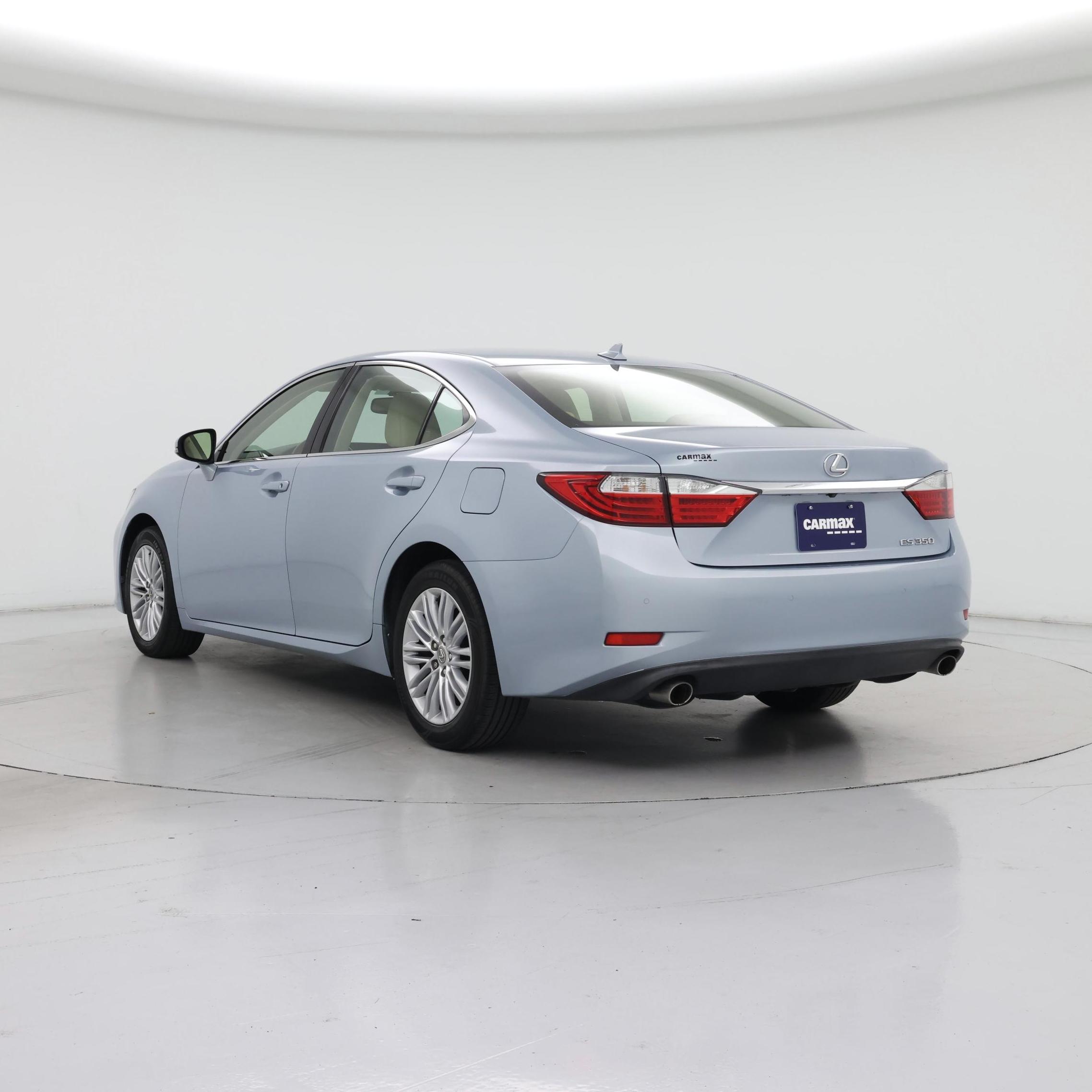 Thumbnail: 2013 Lexus ES - 2