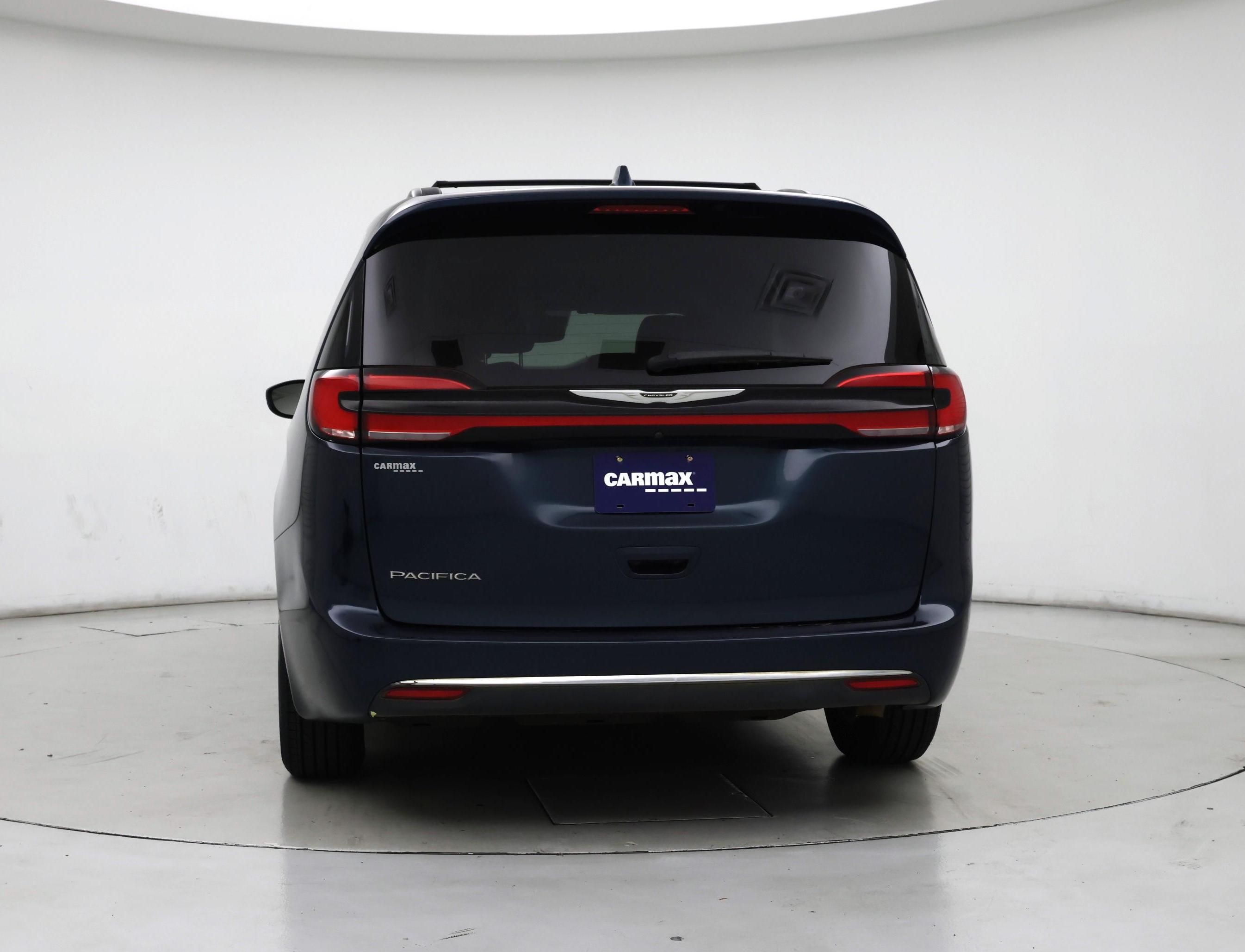 Thumbnail: 2022 Chrysler Pacifica - 6