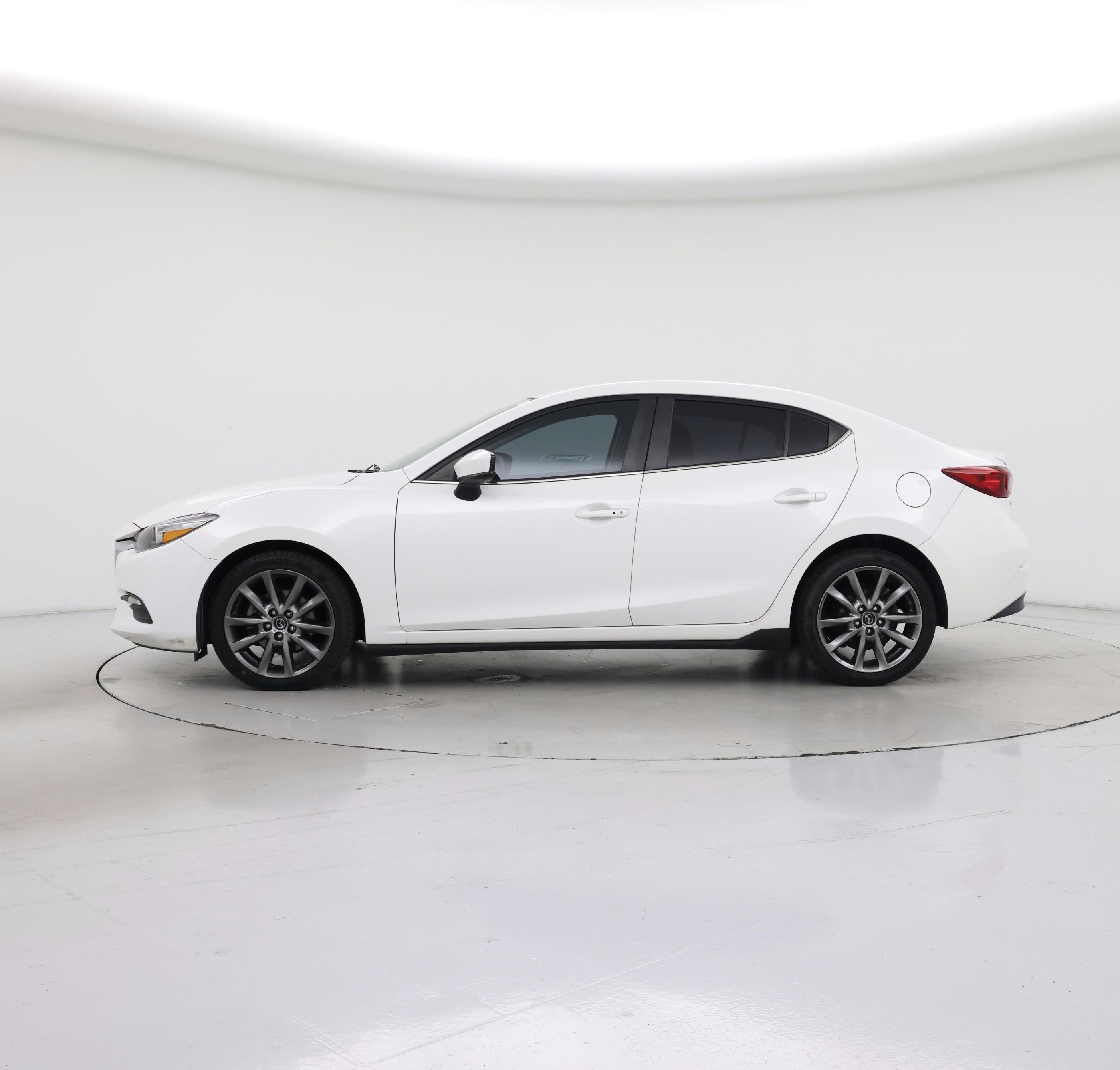 Thumbnail: 2018 Mazda Mazda3 - 3