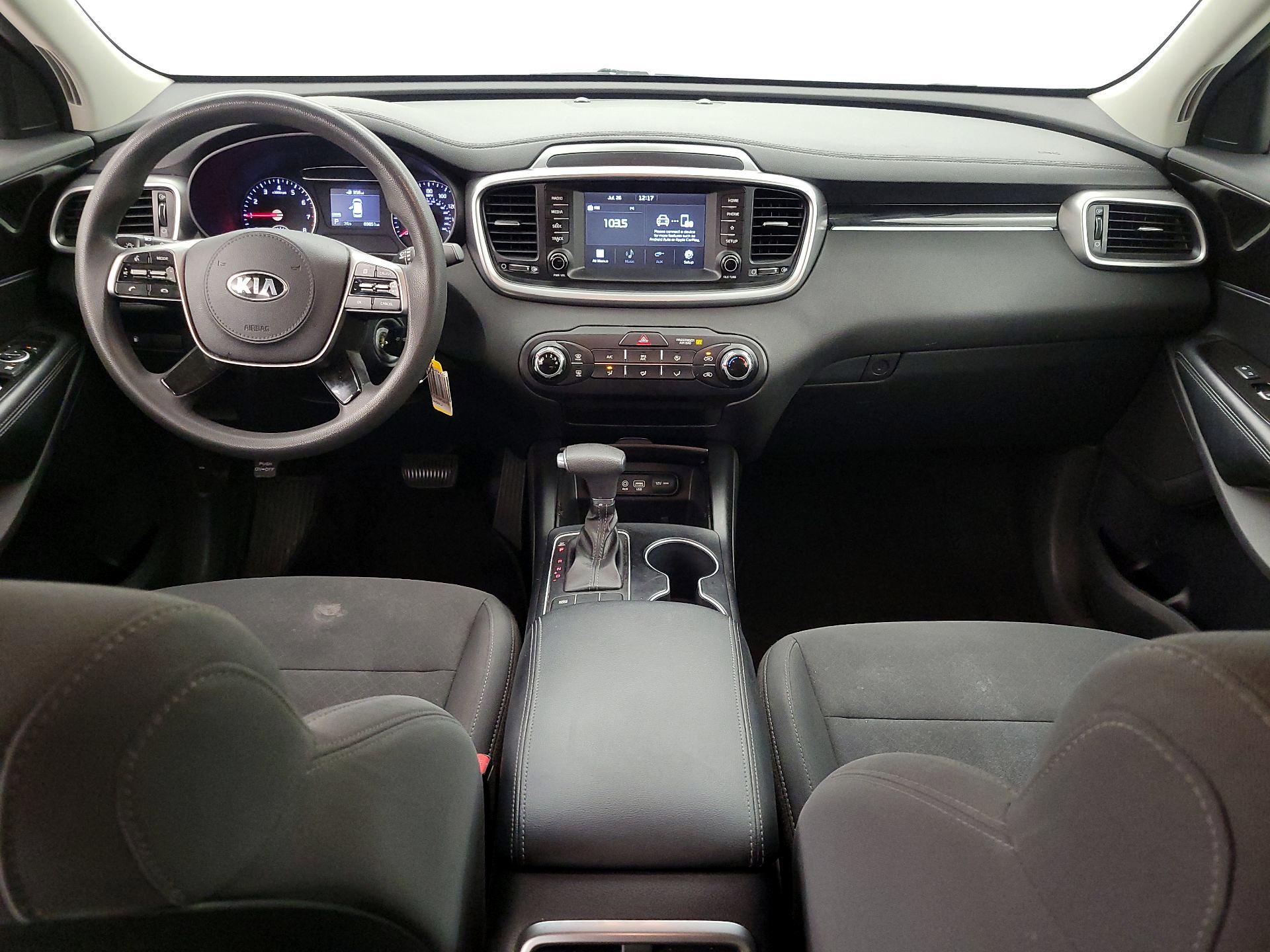Thumbnail: 2019 Kia Sorento - 9
