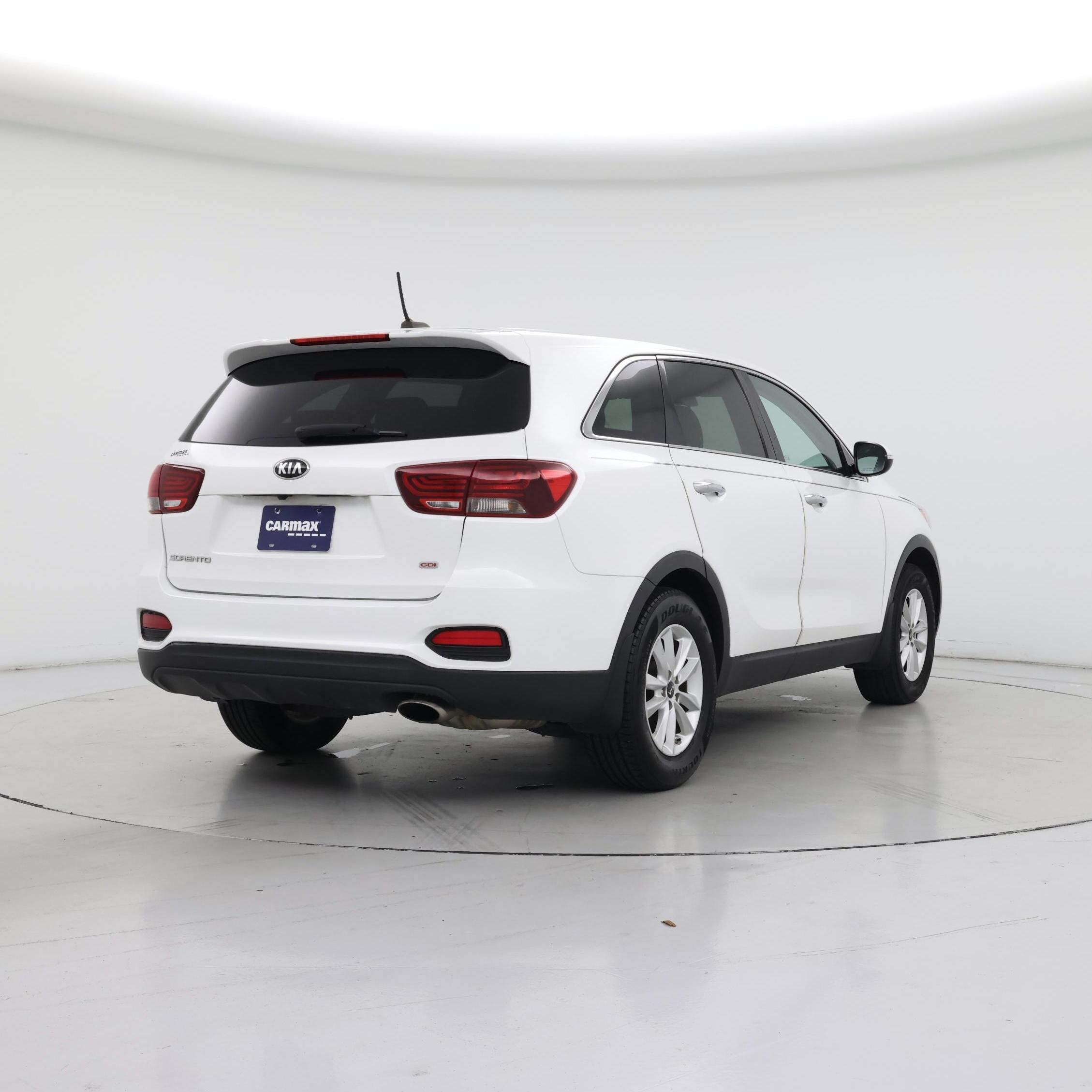 Thumbnail: 2019 Kia Sorento - 8