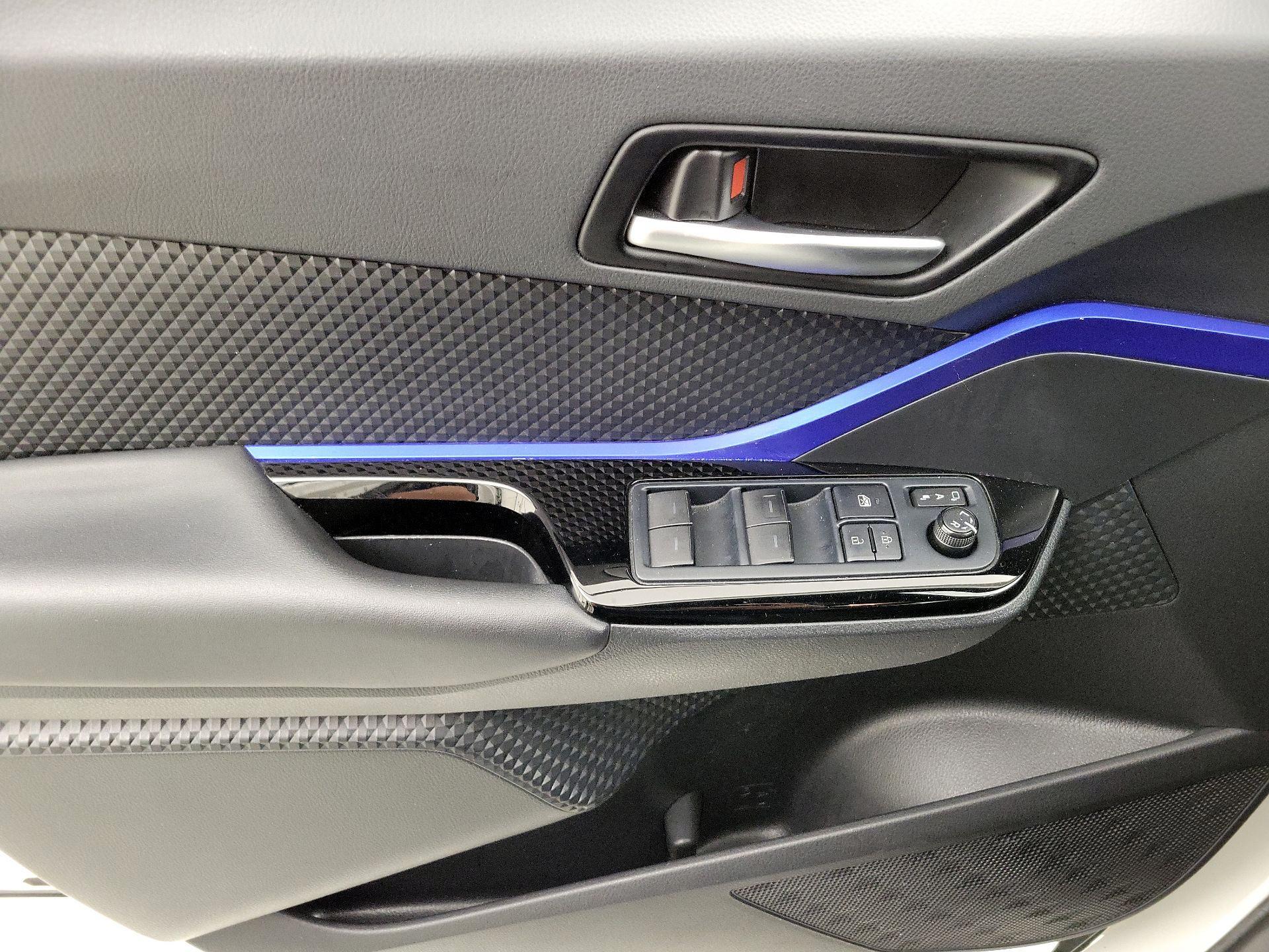 Thumbnail: 2020 Toyota C-HR - 12