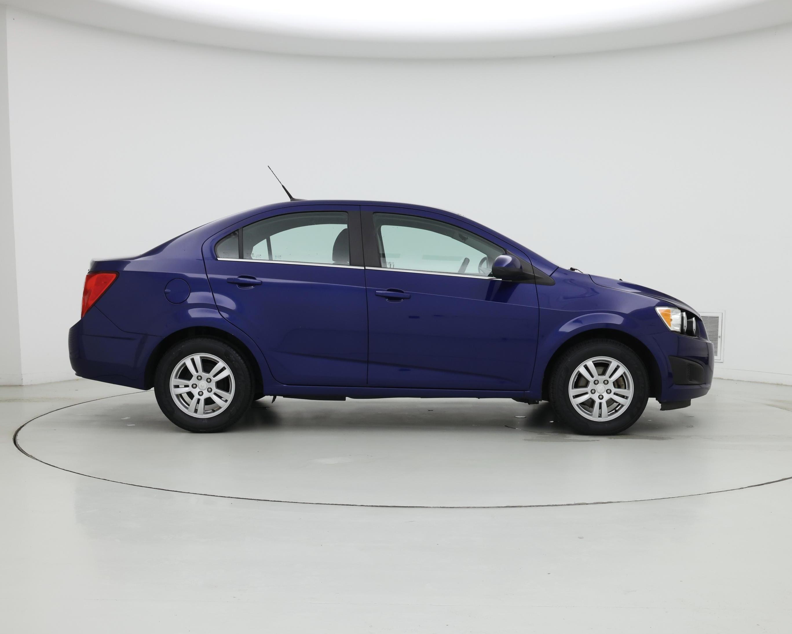 Thumbnail: 2014 Chevrolet Sonic - 7