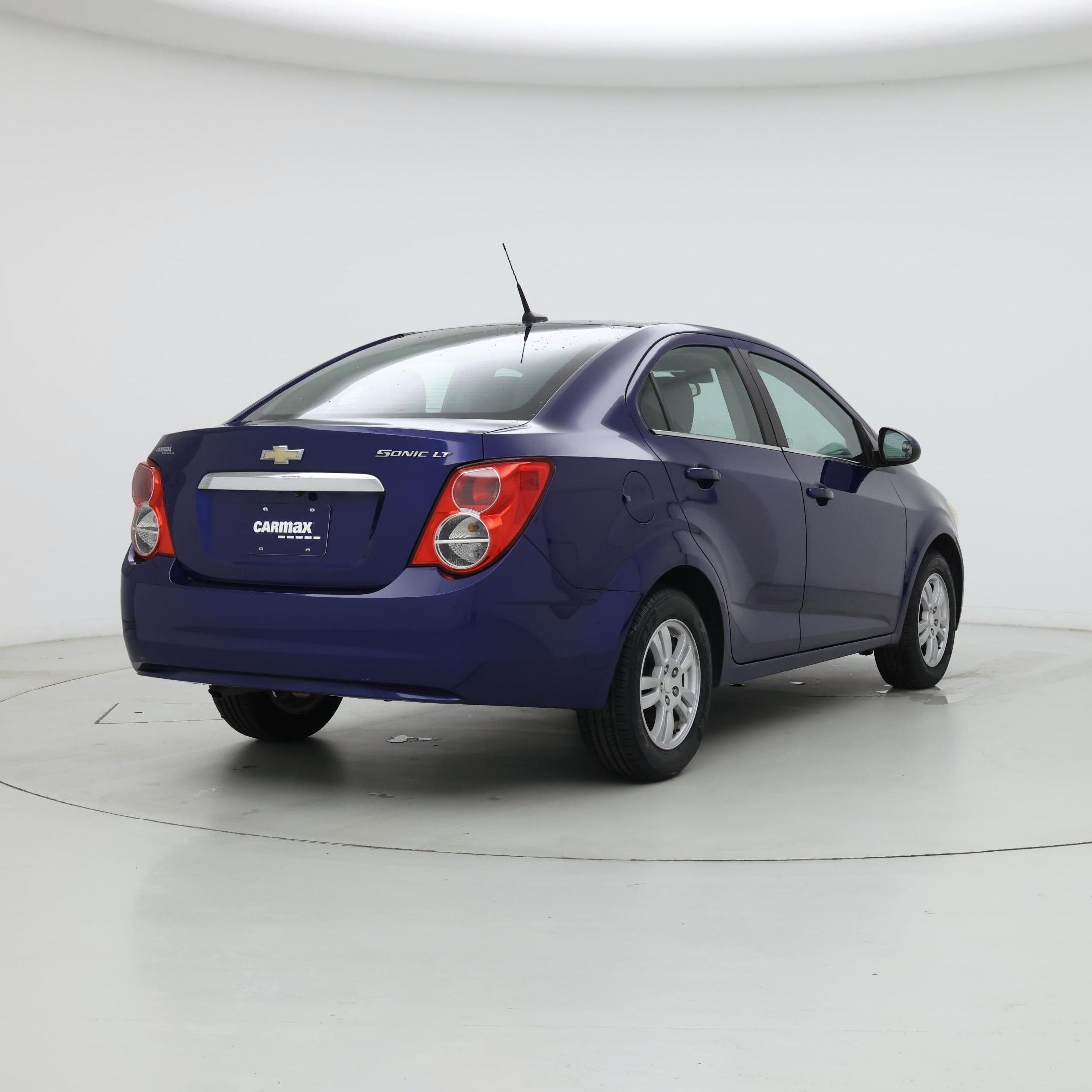Thumbnail: 2014 Chevrolet Sonic - 8