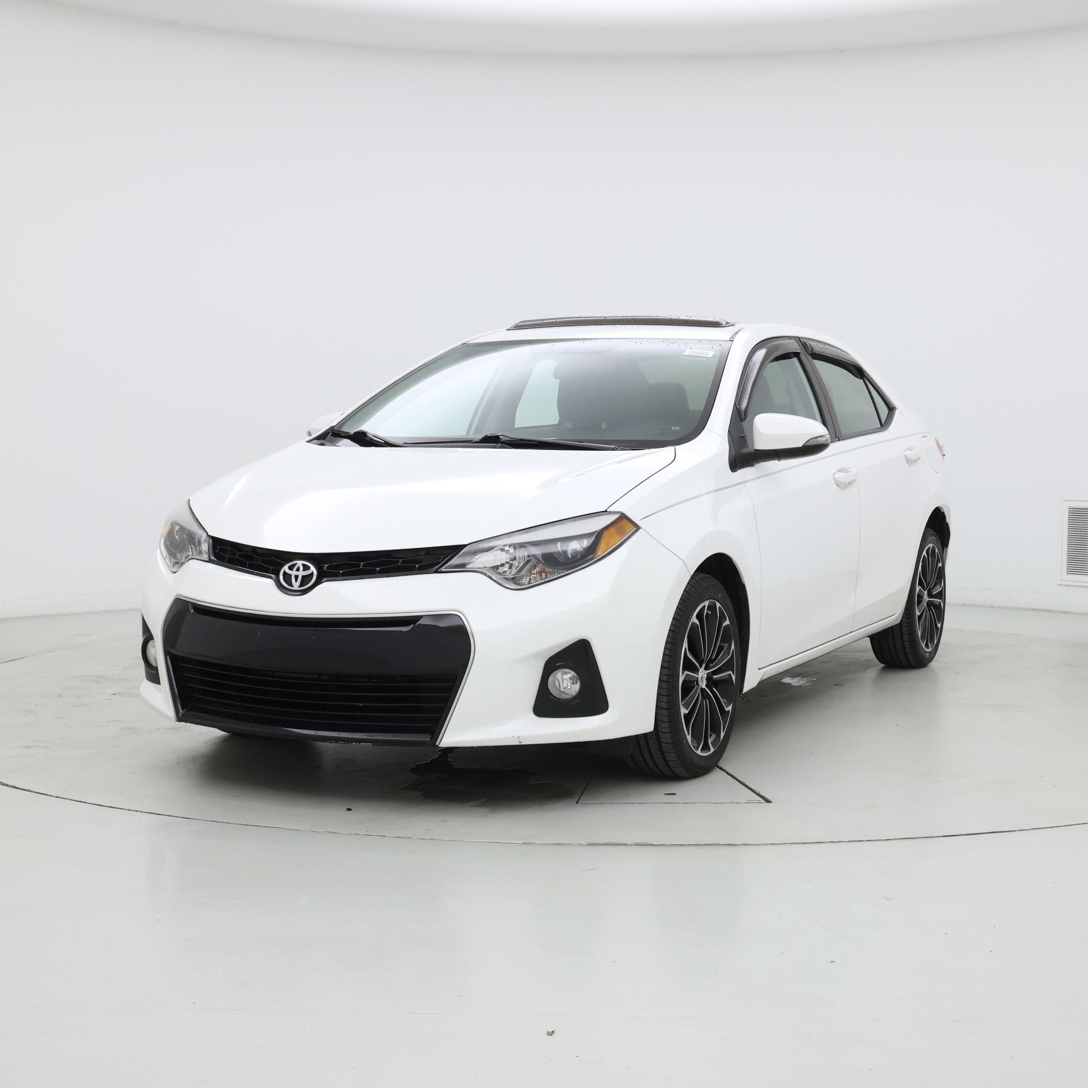 Thumbnail: 2015 Toyota Corolla - 4