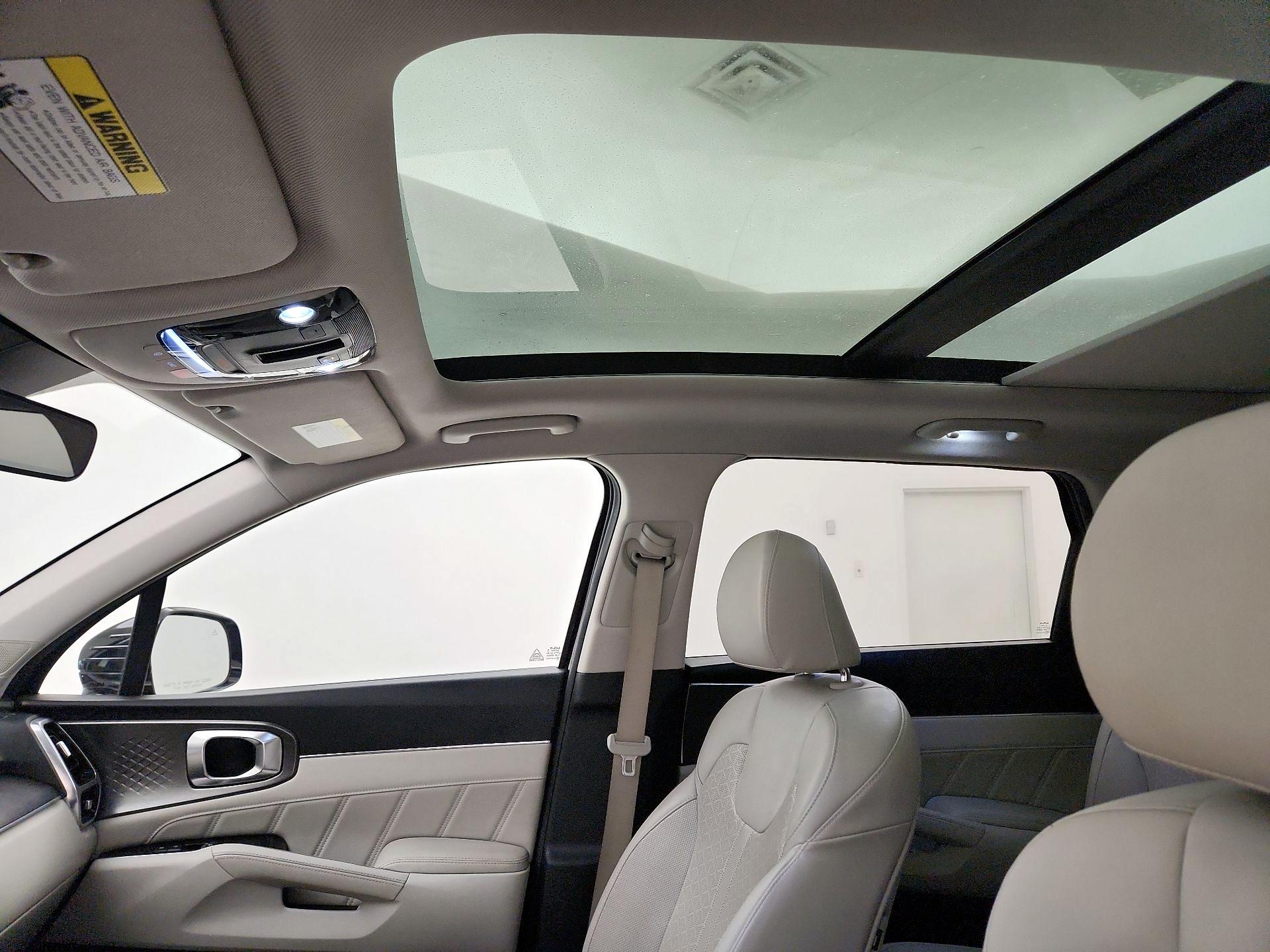 Thumbnail: 2022 Kia Sorento - 20