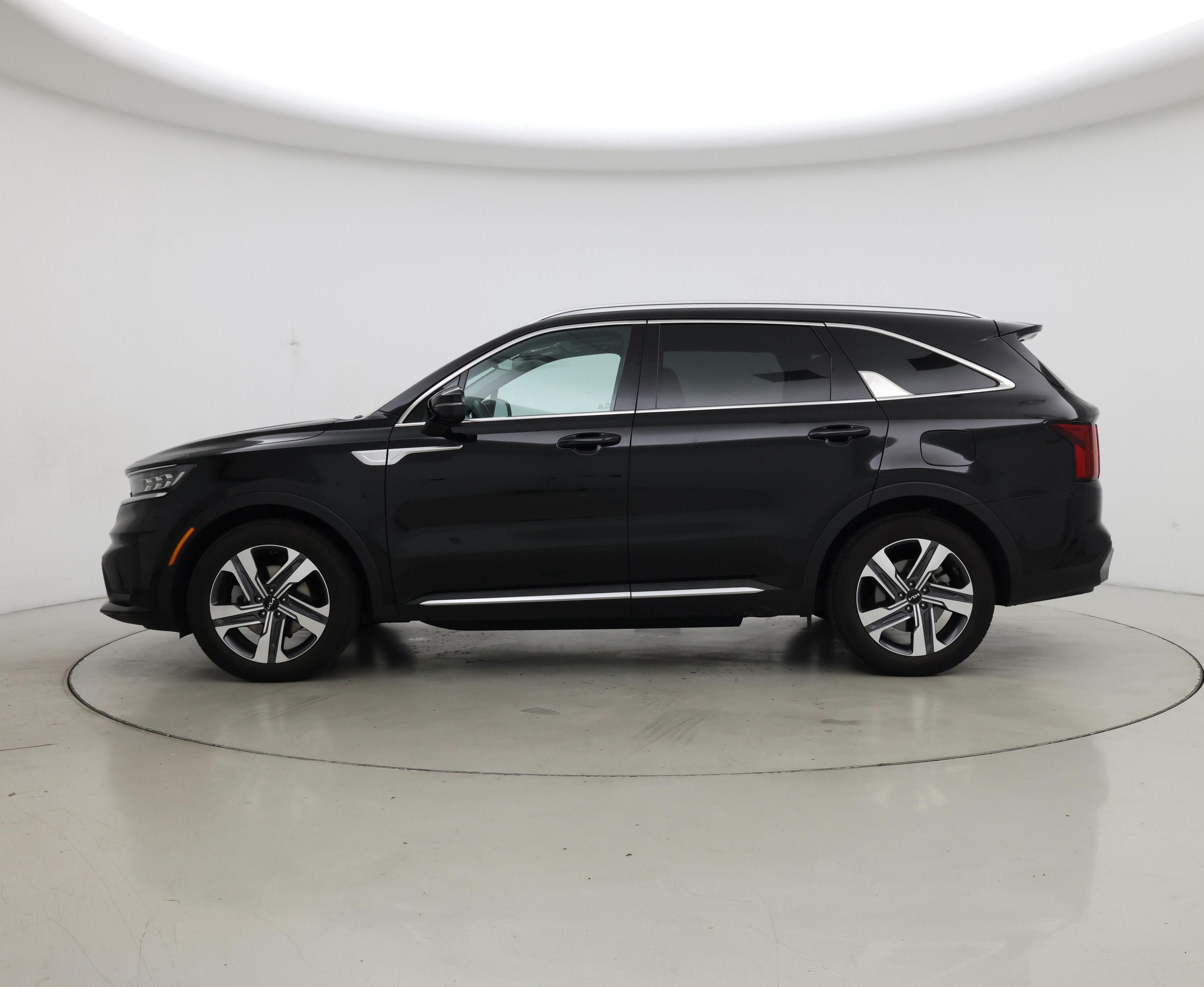 Thumbnail: 2022 Kia Sorento - 3