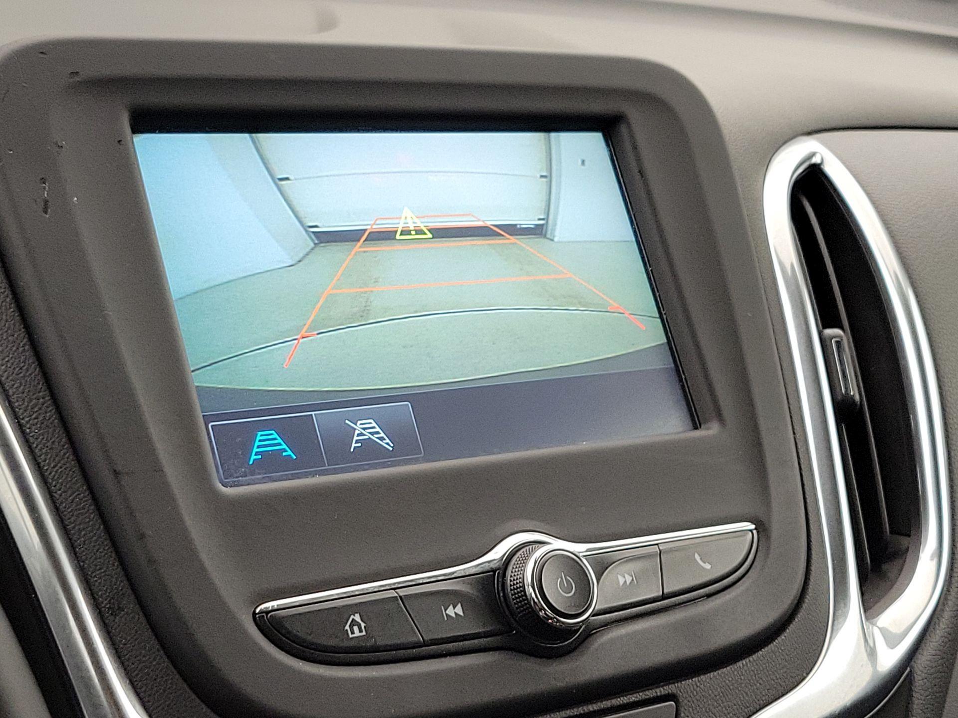 Thumbnail: 2018 Chevrolet Equinox - 14
