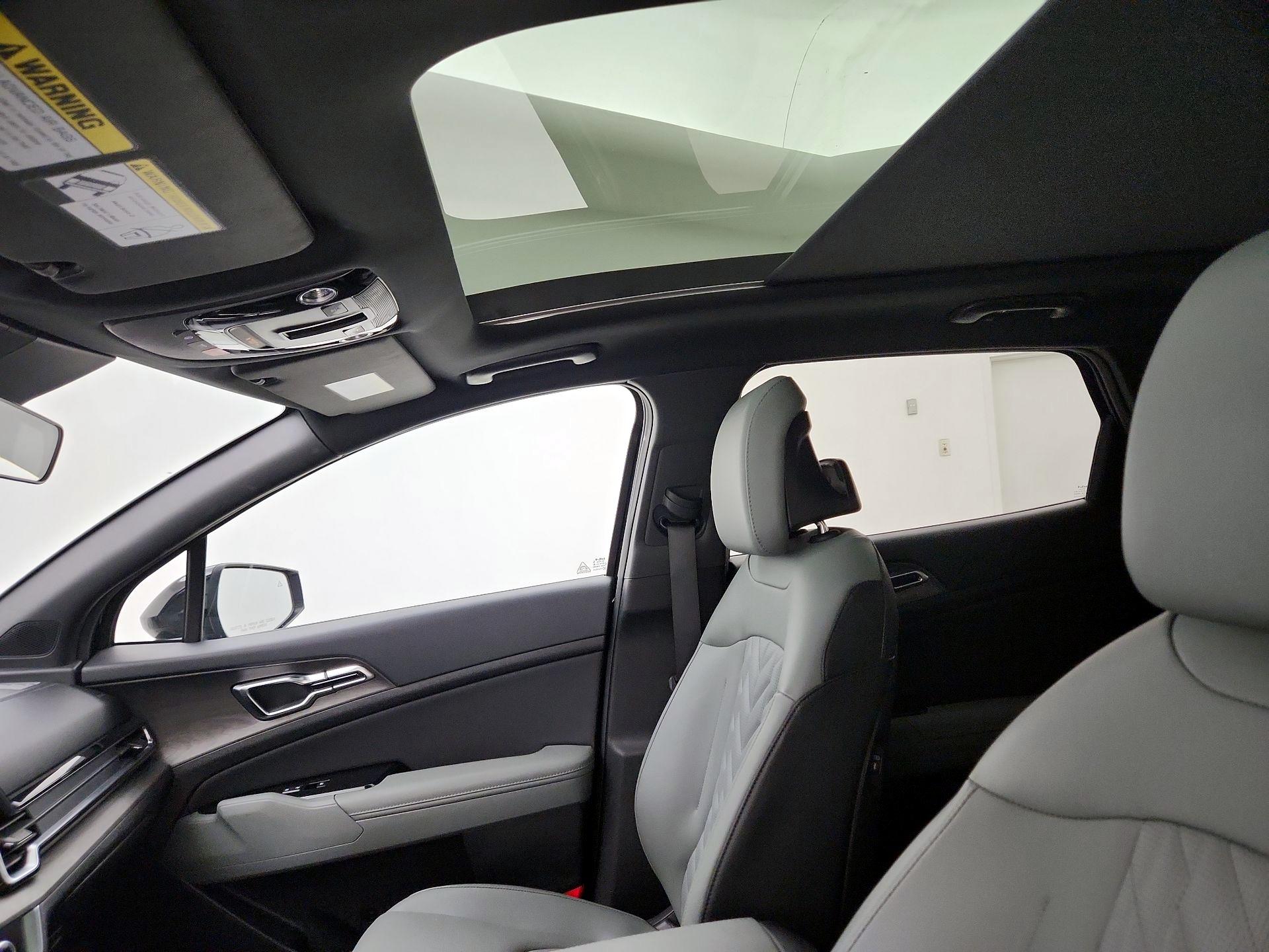 Thumbnail: 2023 Kia Sportage - 20