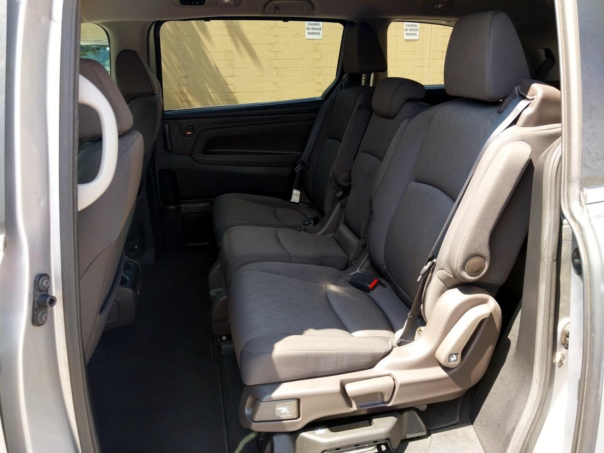 Thumbnail: 2019 Honda Odyssey - 17