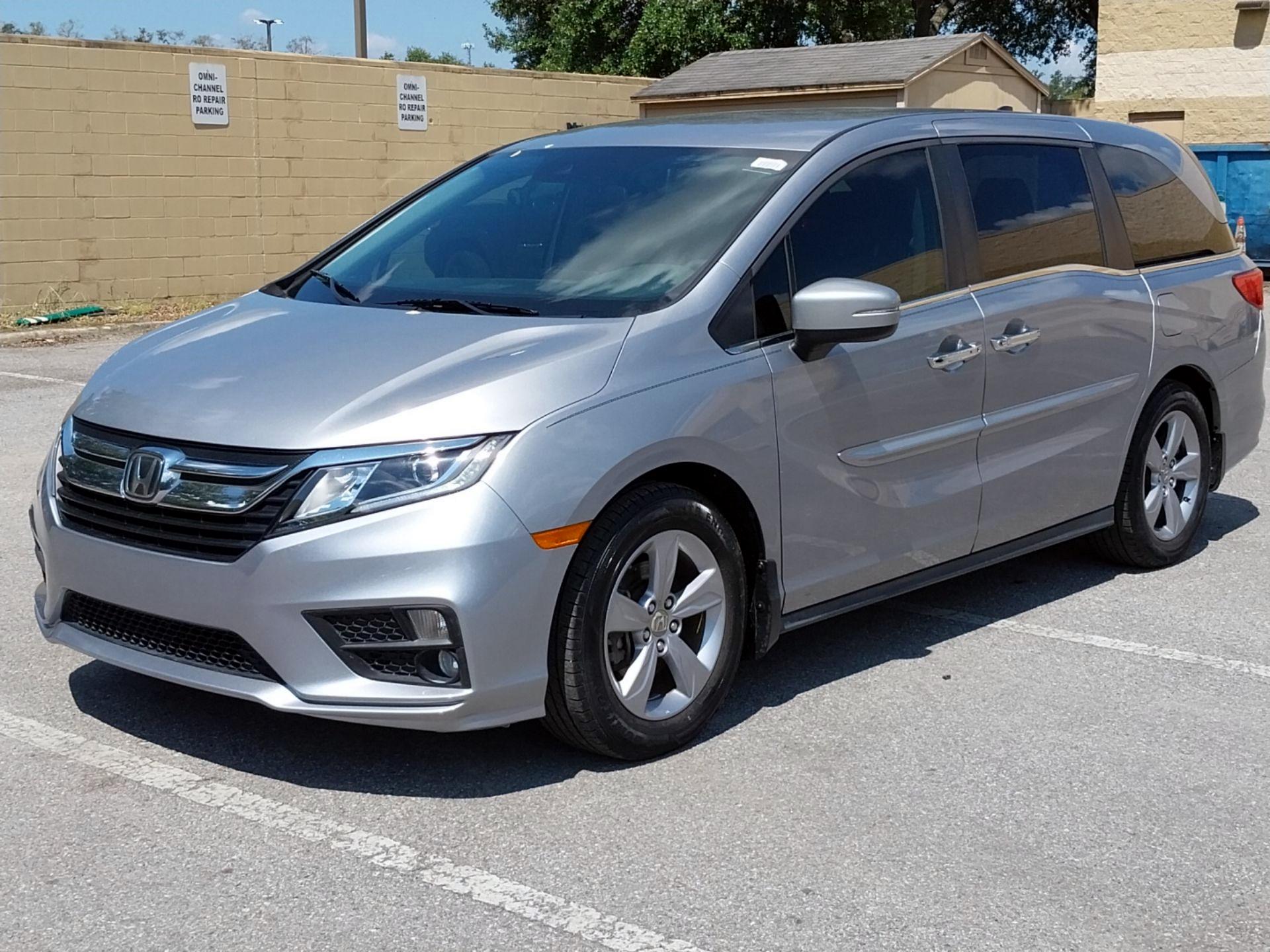 Thumbnail: 2019 Honda Odyssey - 3