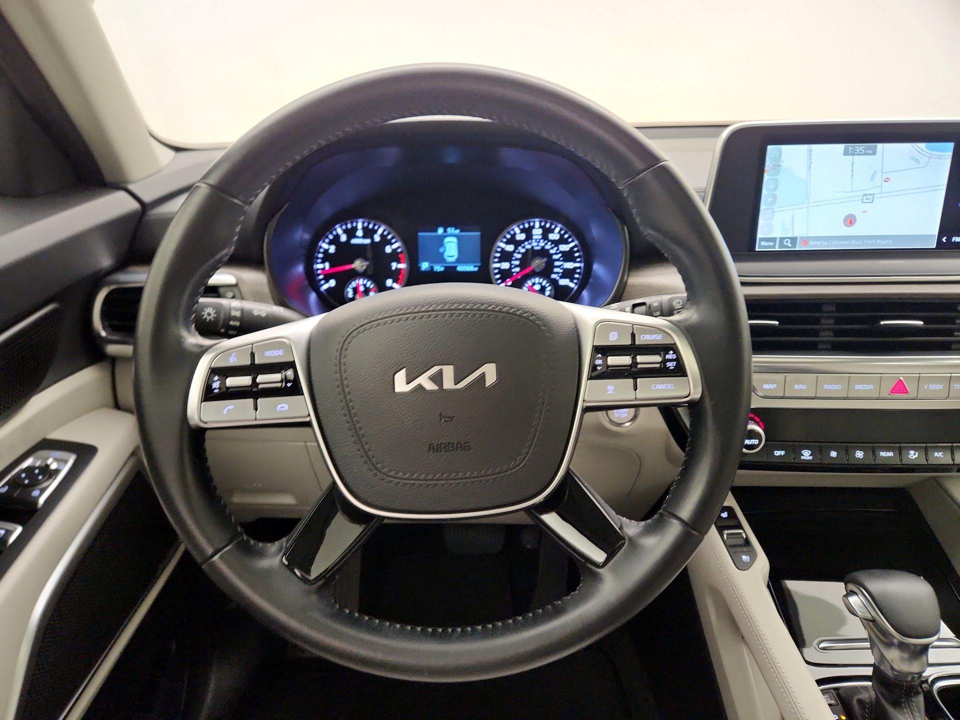 Thumbnail: 2022 Kia Telluride - 10