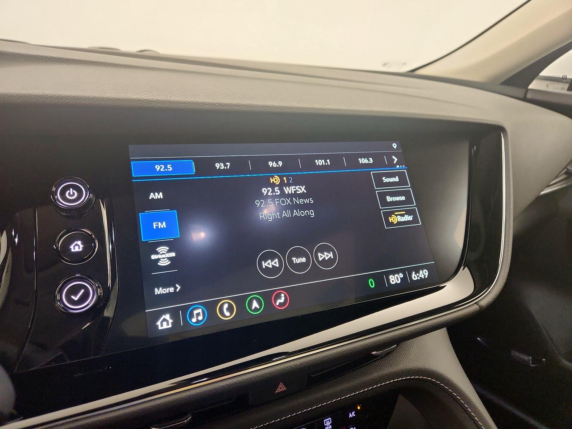 Thumbnail: 2023 Buick Envision - 16